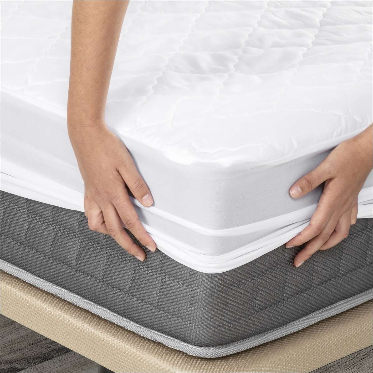 Nalui Protector de Colchón Acolchado Blanco ≤30cm Impermeable, Ajustable y Transpirable con Tratamiento Antiácaros