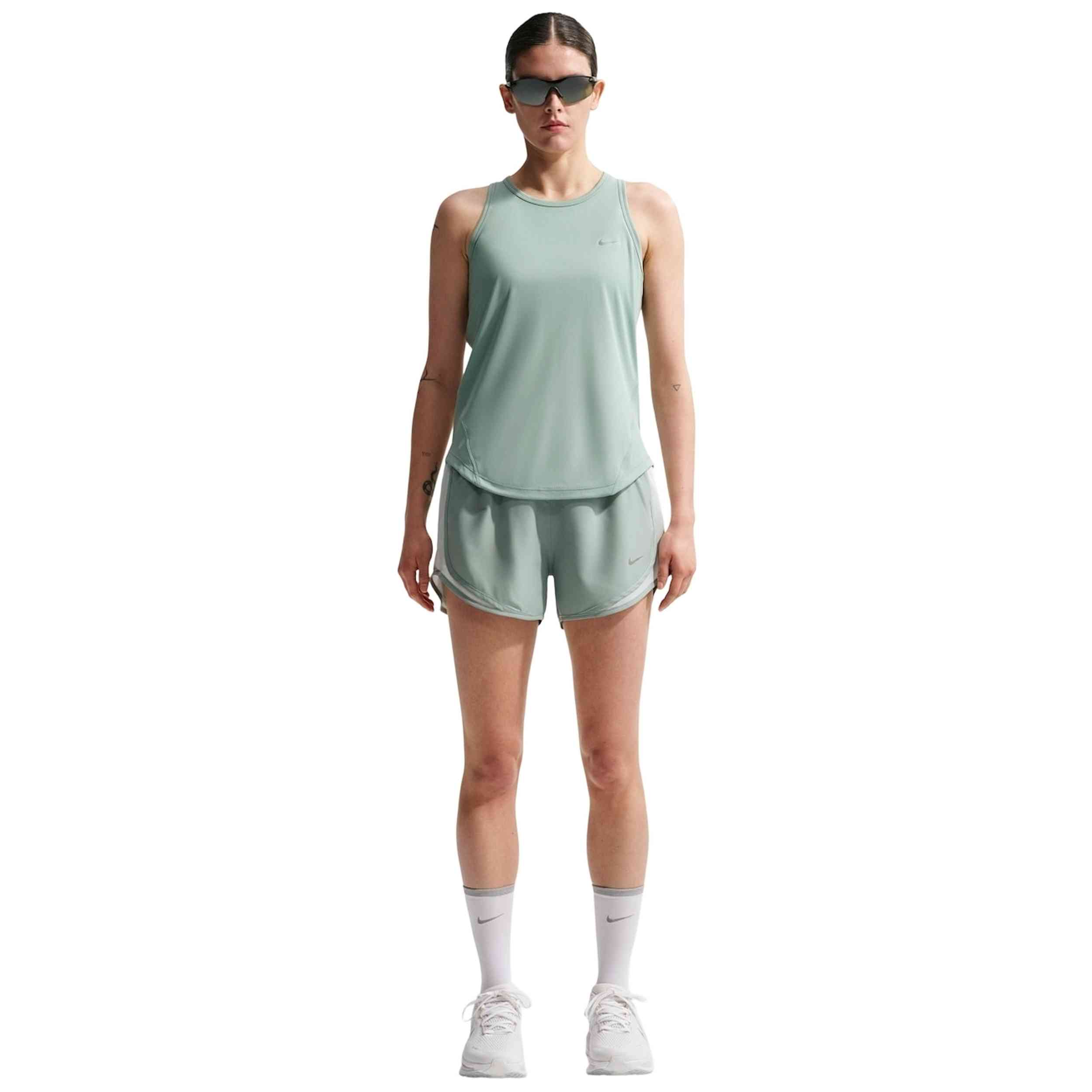 Bermudas Nike modelo Hm6096 en color Verde