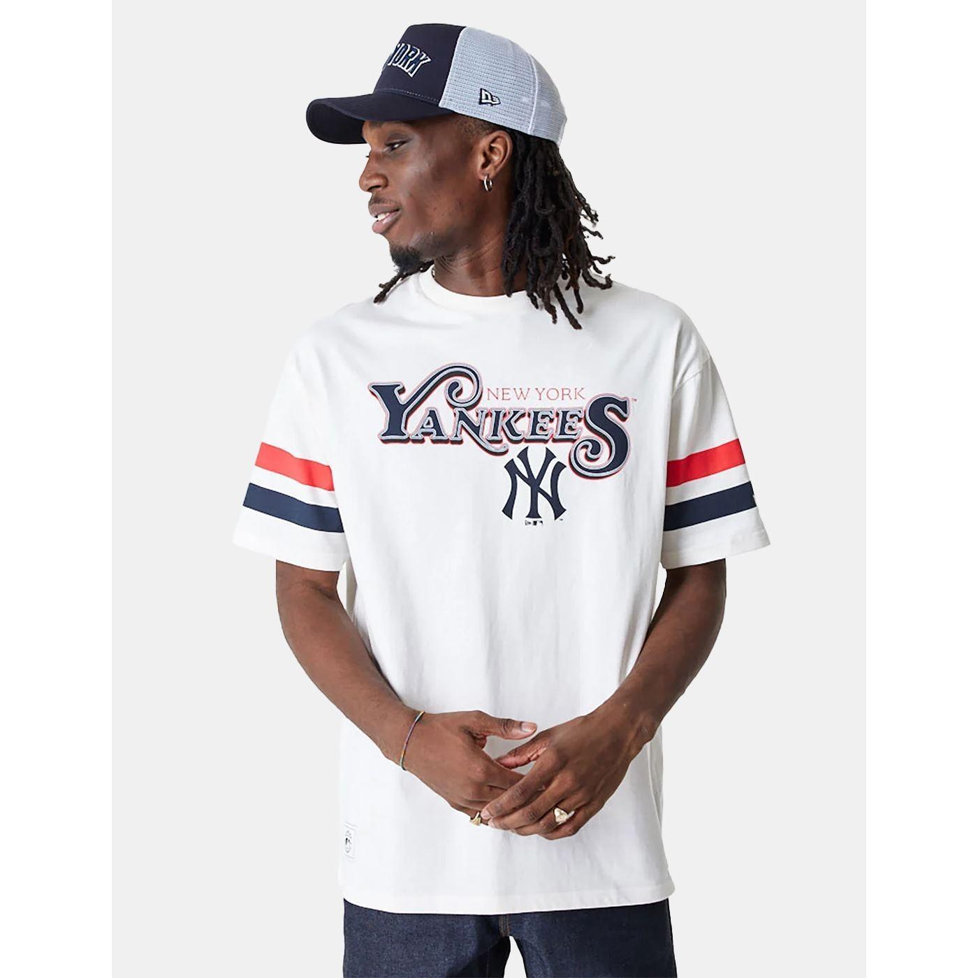 Camiseta New Era New York Yankees MLB Half Striped Negro y Blanco