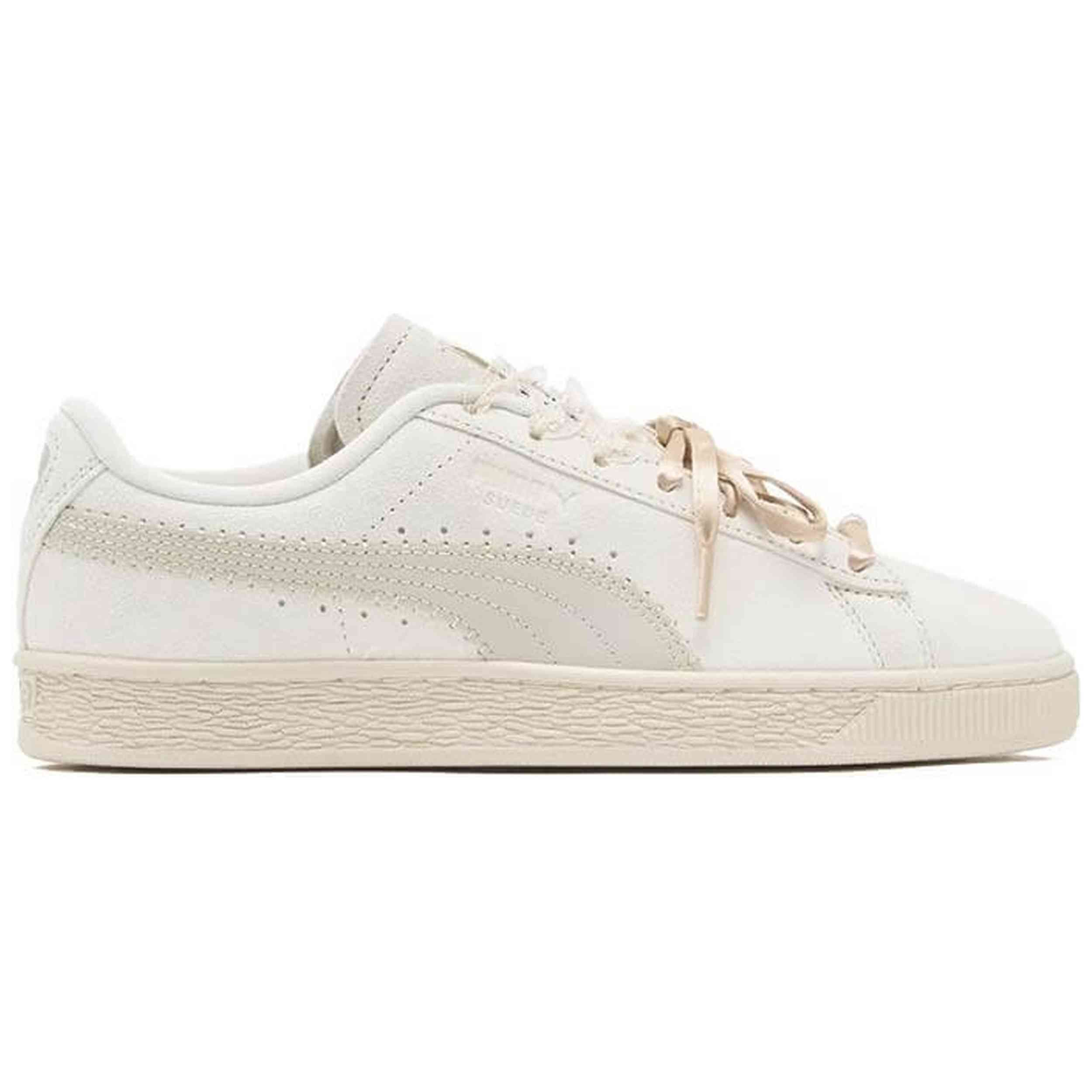 Calzado Puma modelo Suede Bloom Wns