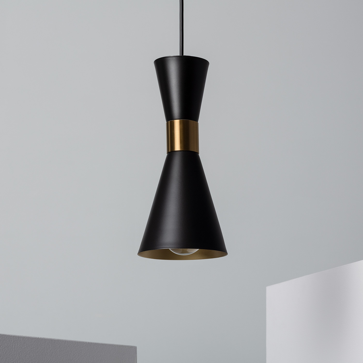 Ledkia Lámpara Colgante Jigger de Diseño Único y Elegante