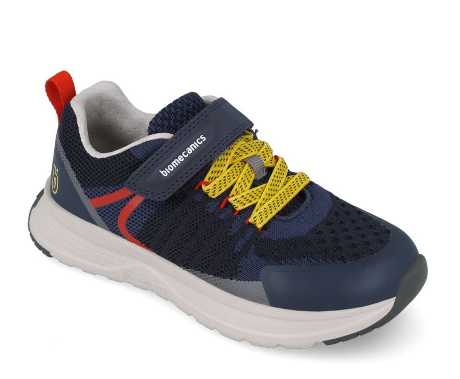 Deportivos niño Biomecanics color azul marino rejilla calzado respetuoso con el desarrollo natural del pie zapatillas sport con cierre de tira adherente y elasticos y plantilla antibacteriana