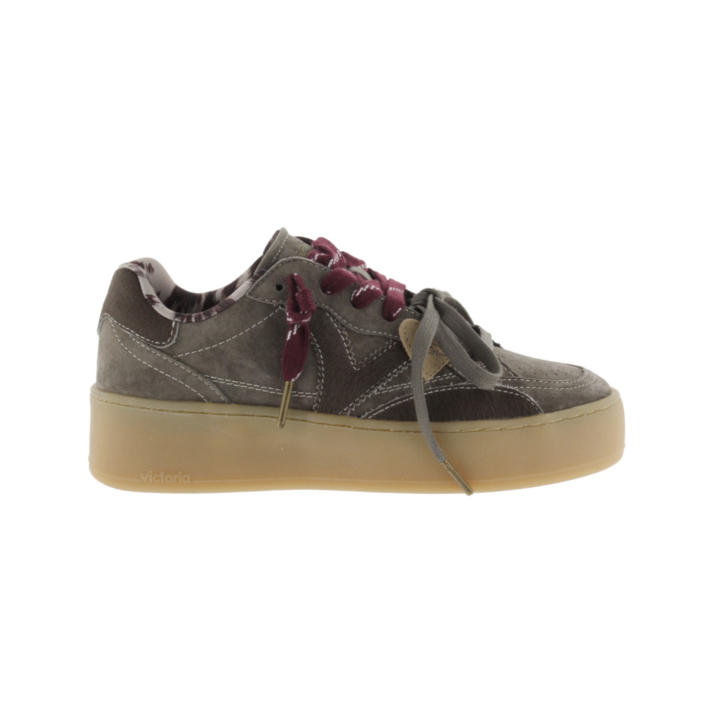 Victoria Turín Zapatillas de serraje con detalles y doble cordón 1265105