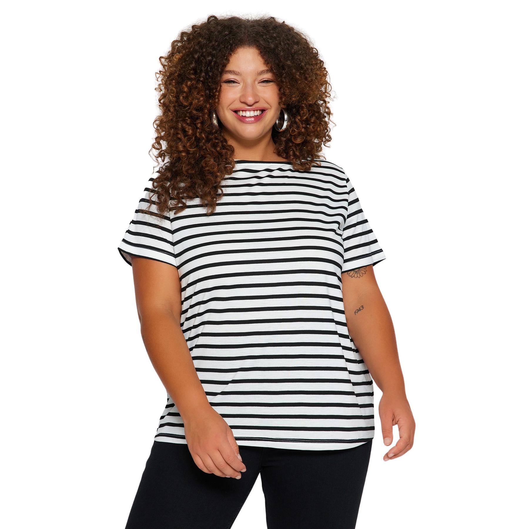 Trendyol Black And White Striped Boat Neck Knitted T-Shirt Tbbss23Bf00018