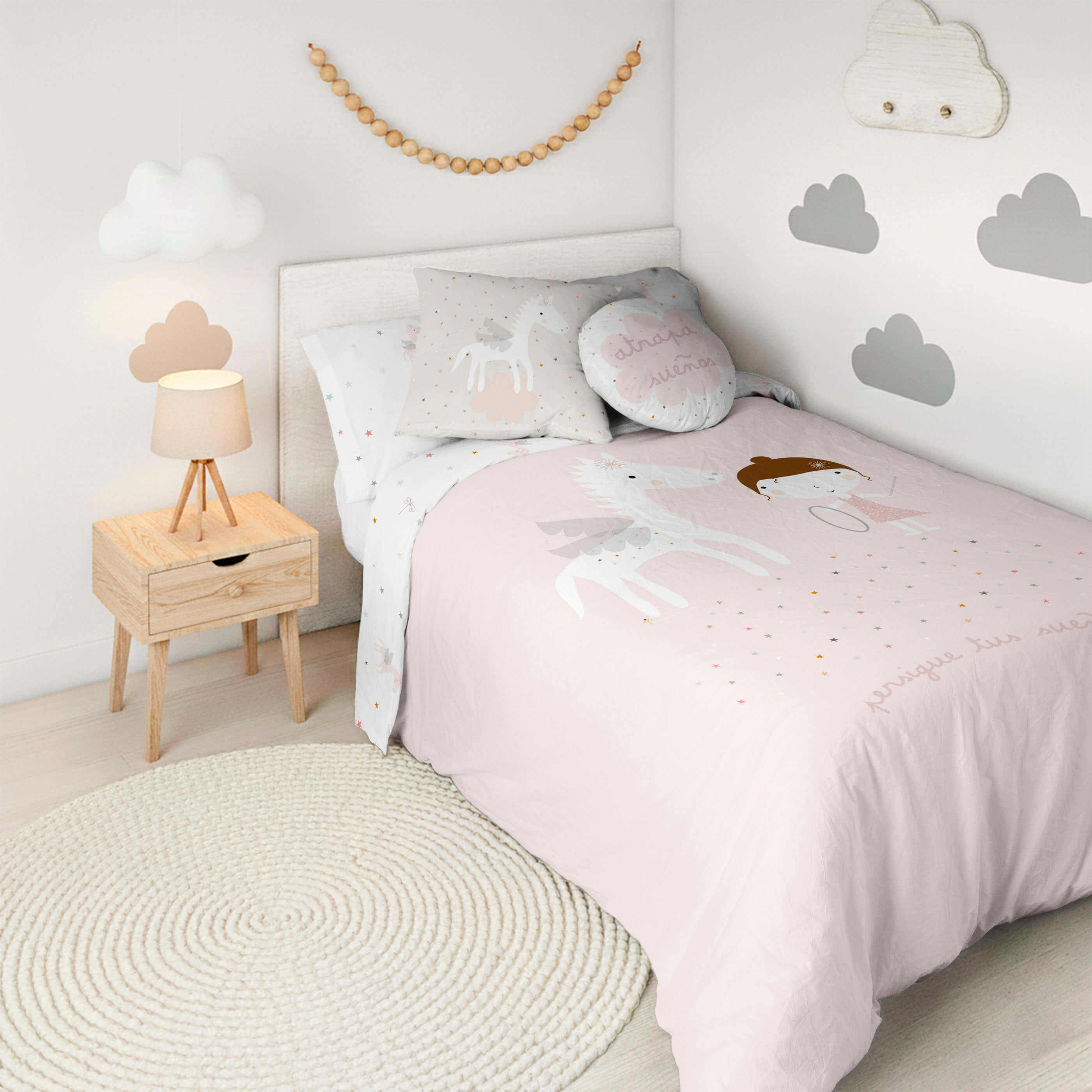 HACIENDO EL INDIO - Funda Nórdica Infantil Estampada 100% Algodón Extrasuave - Juego de 2 Piezas Funda de Edredón y 1 Funda de Almohada - Cama 90/105 cm - Sin Relleno - Fabricada en España