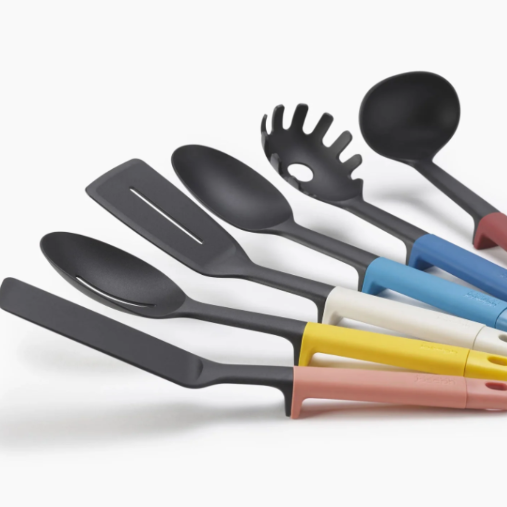Juego de utensilios multicolor Joseph Joseph Elevate 6 piezas con soporte, ergonómicos y tecnología Elevate.