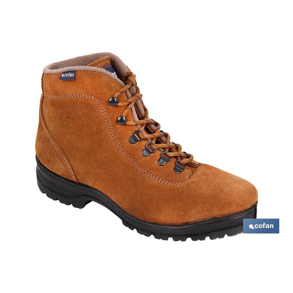 Bota Trekking Cofan Piel de Serraje Modelo Nijar Color Camel Suela Antideslizante
