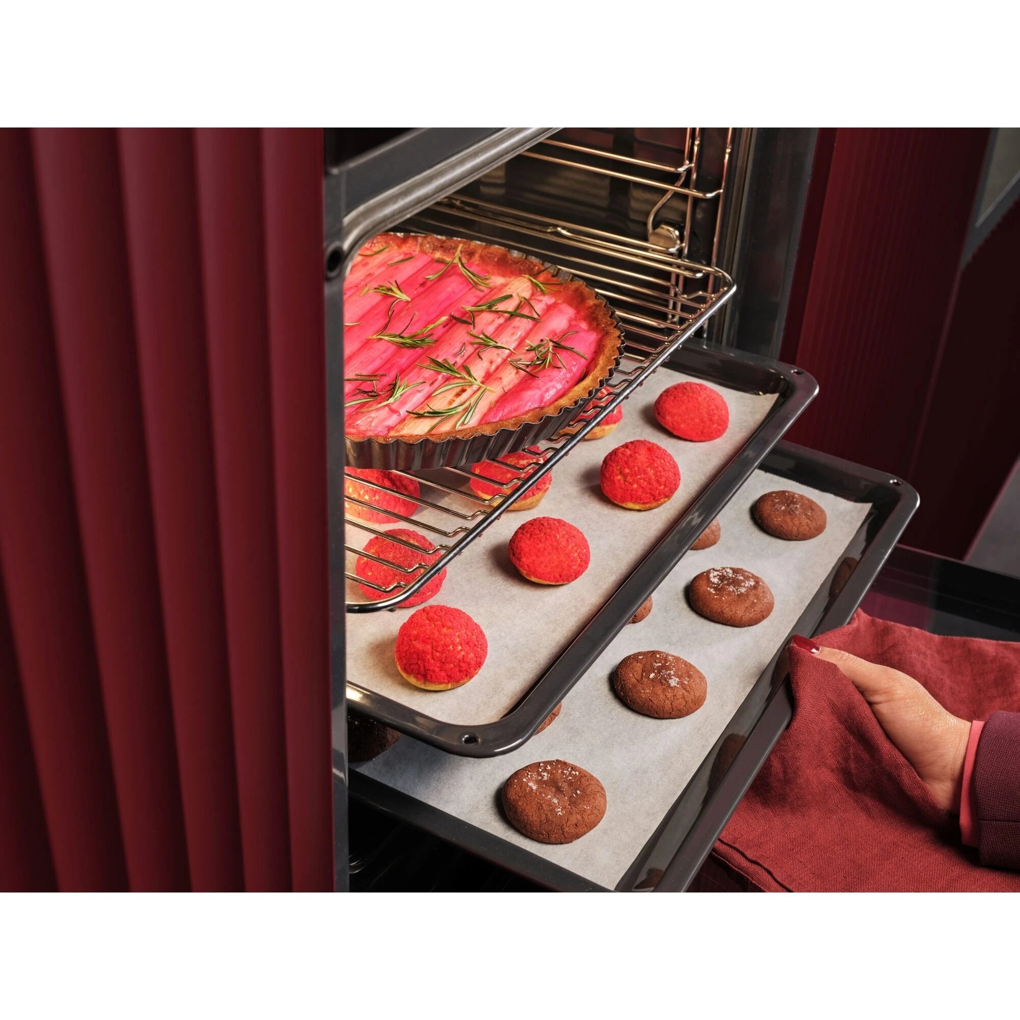 Horno Convencional con Vapor Pirolítico AEG OU5PB43PM 59,6cm Inox 72L  | Clase A++, WiFi