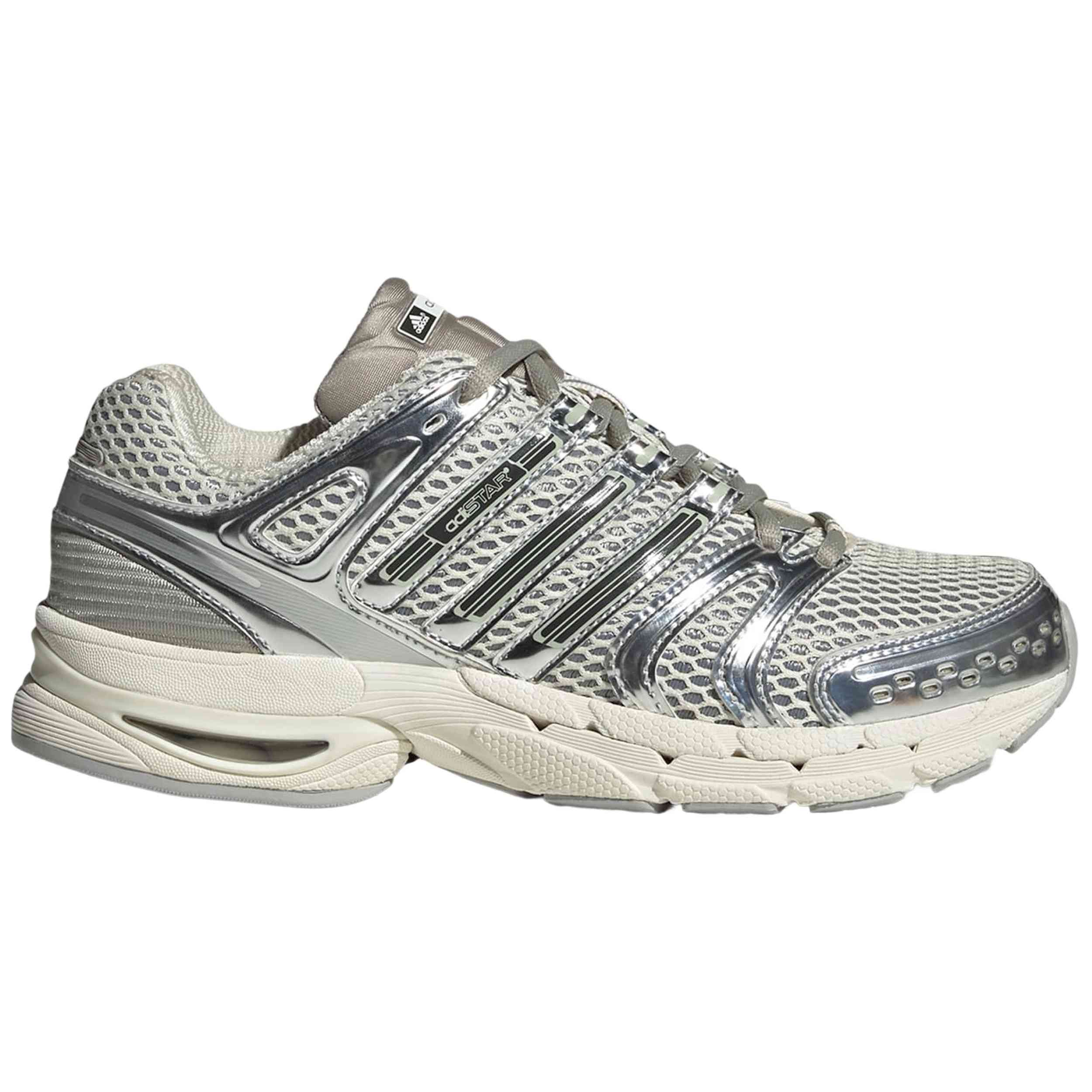Calzado Adidas modelo Adistar Control 5 W
