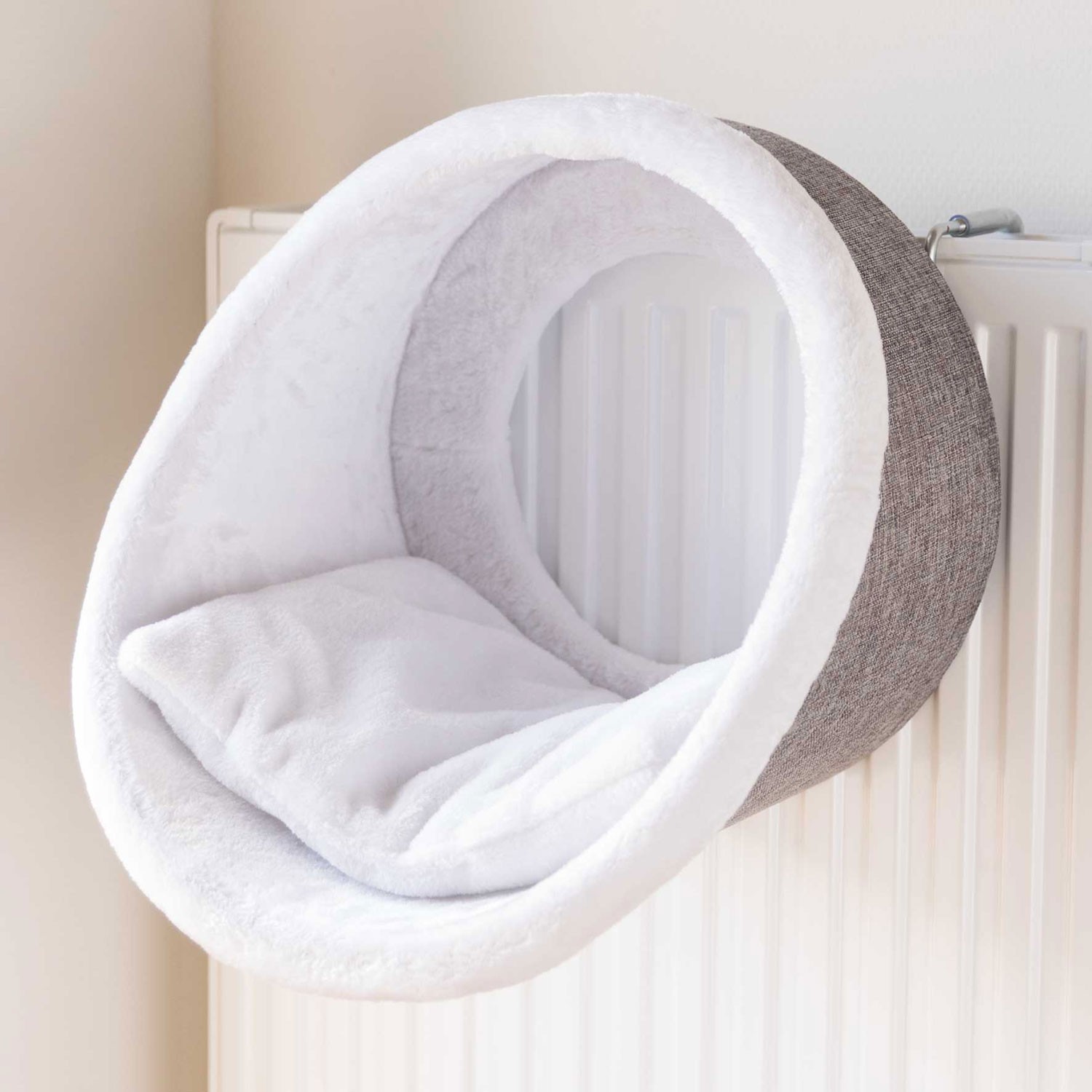 Trixie Cama Suave para Radiador con Funda de Felpa y Soporte Ajustable