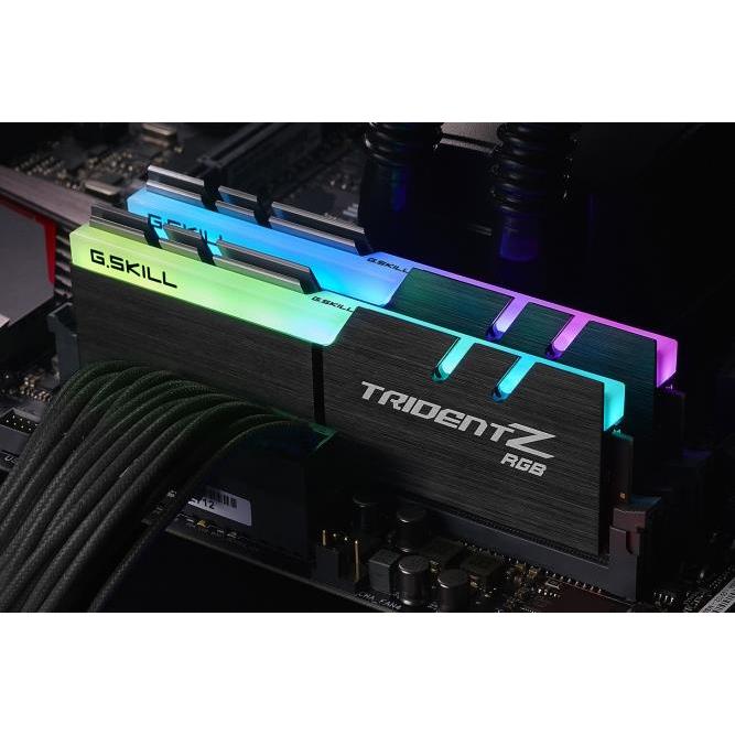 Memoria RAM G.Skill DDR4 32GB PC3200 C16 TZ RGB Kit DE 2 - Rendimiento Increíble