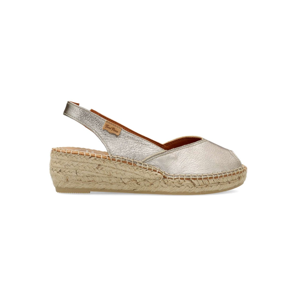 Toni Pons - Sandalia alpargata piel metalizada para mujer con cuña de 5 cm, suela de yute natural sobre goma y planta acolchada en piel, estilo esparteña moderna veraniega