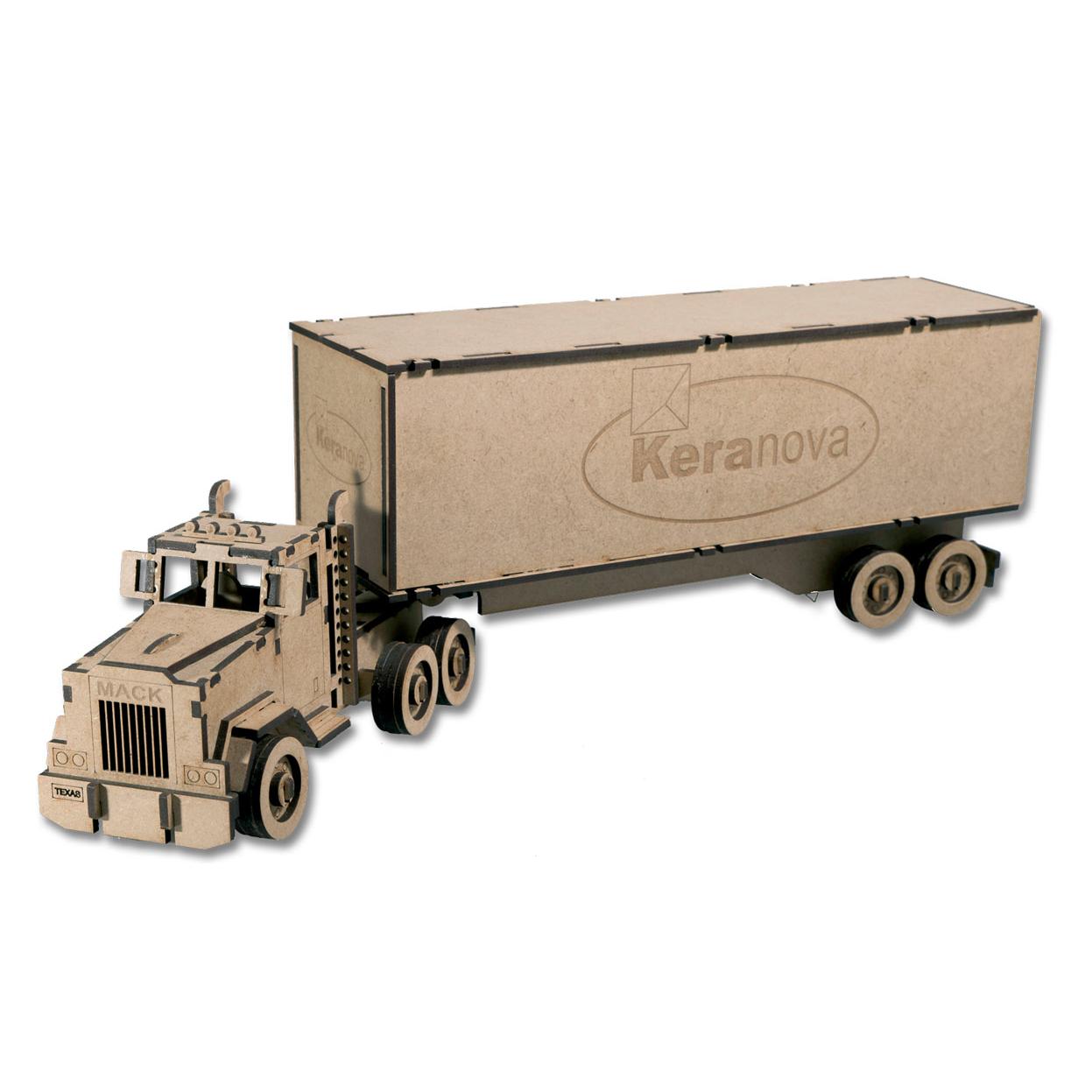 Kit de construcción de madera "Camión tráiler " marca Keranova