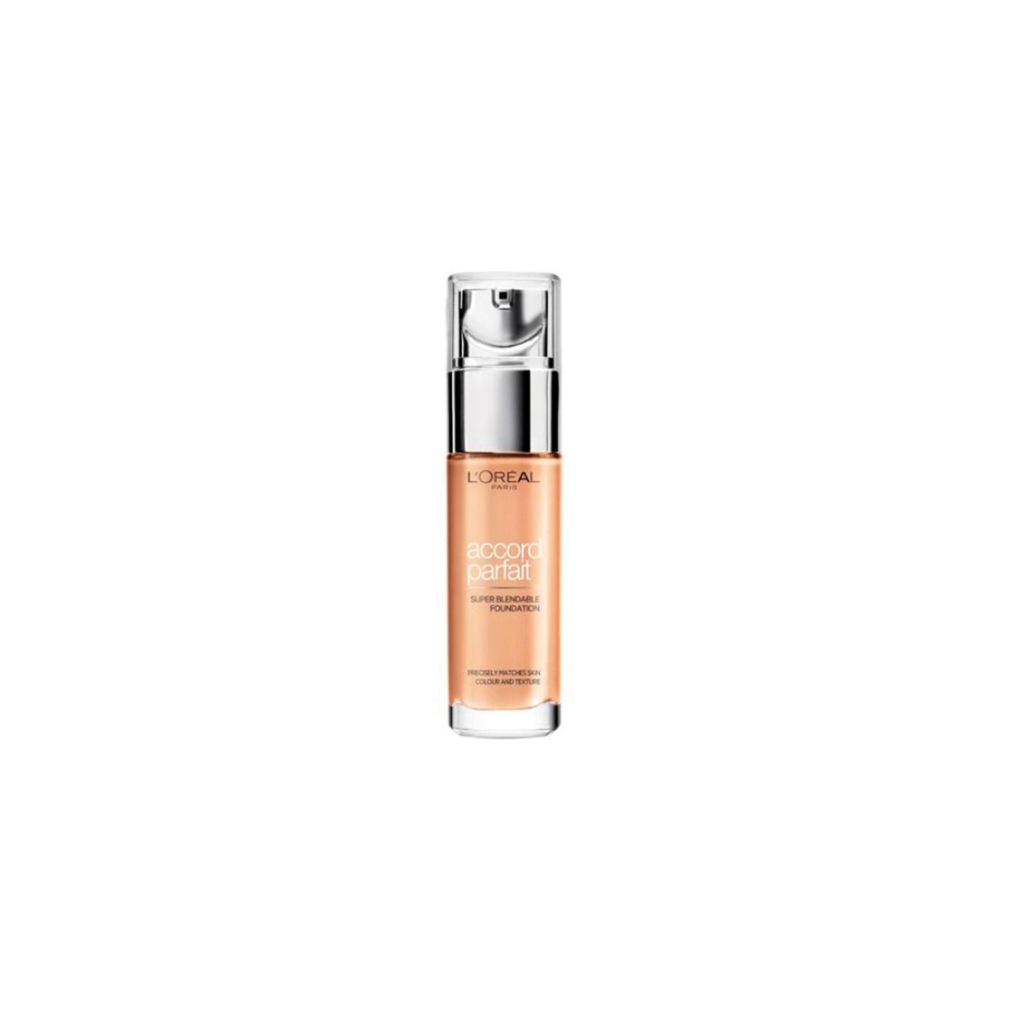 L'Oréal Paris - Maquillaje fluido Accord Perfect para rostro, textura micro-fina fundente con 3 aceites ligeros no grasos, ideal para piel normal y mixta, base maquillaje mujer de cobertura natural y duradera