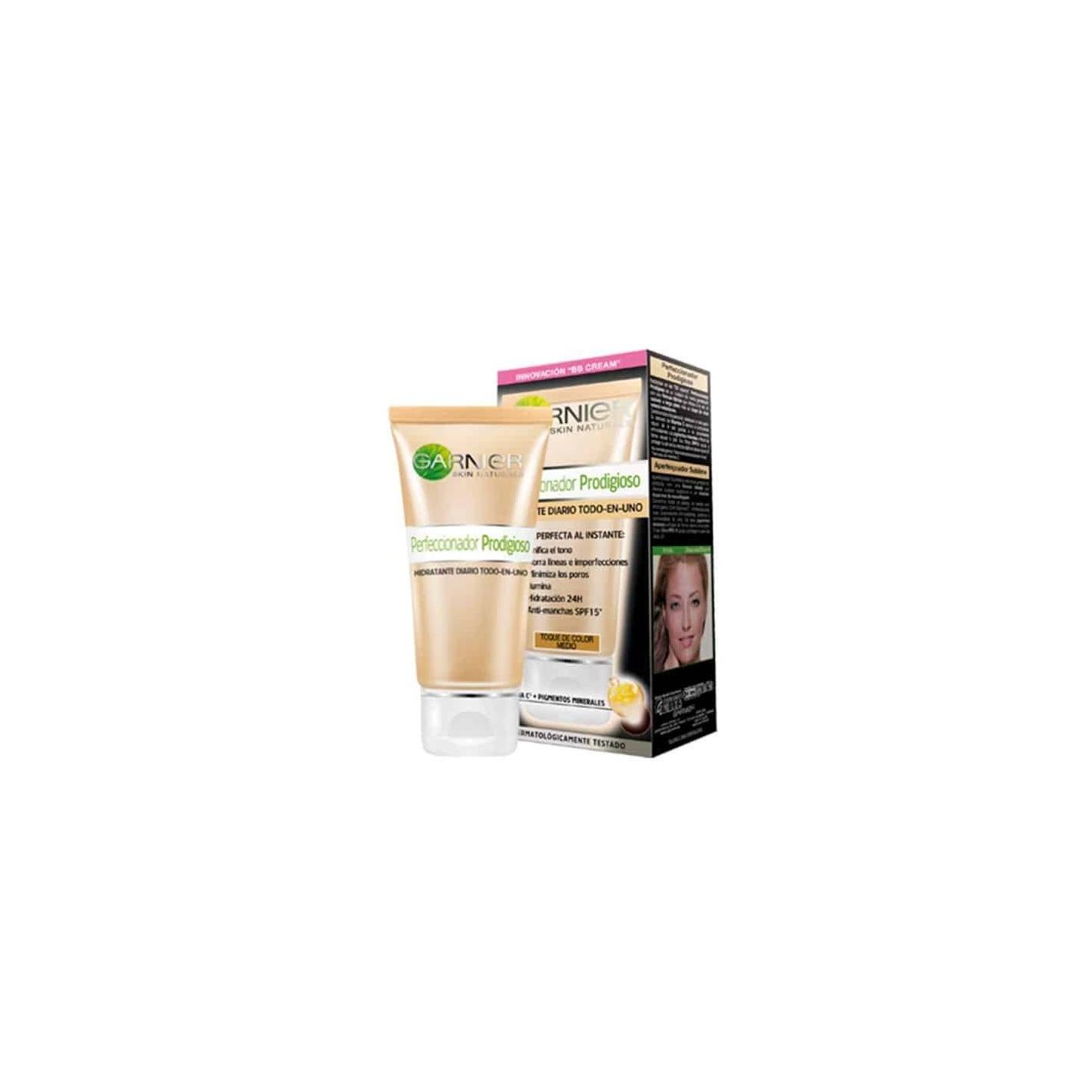 Skin Naturals - BB Cream Antiedad Perfeccionador Prodigioso para piel normal-media, hidratante 24H con vitamina C y SPF 15, acabado uniforme instantáneo
