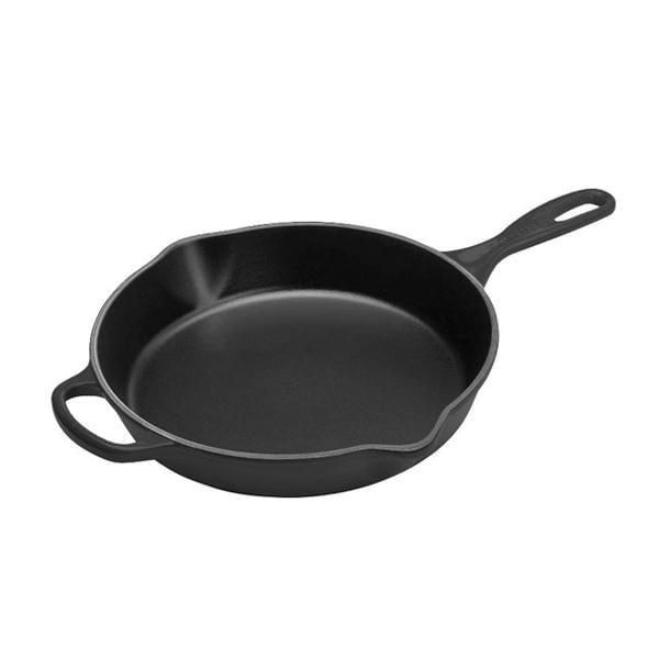 Sartén Skillet de Hierro Fundido 26 cm - Le Creuset, Alta Versatilidad para Hornear y Cocinar al Horno, Inducción y Todos los Fogones