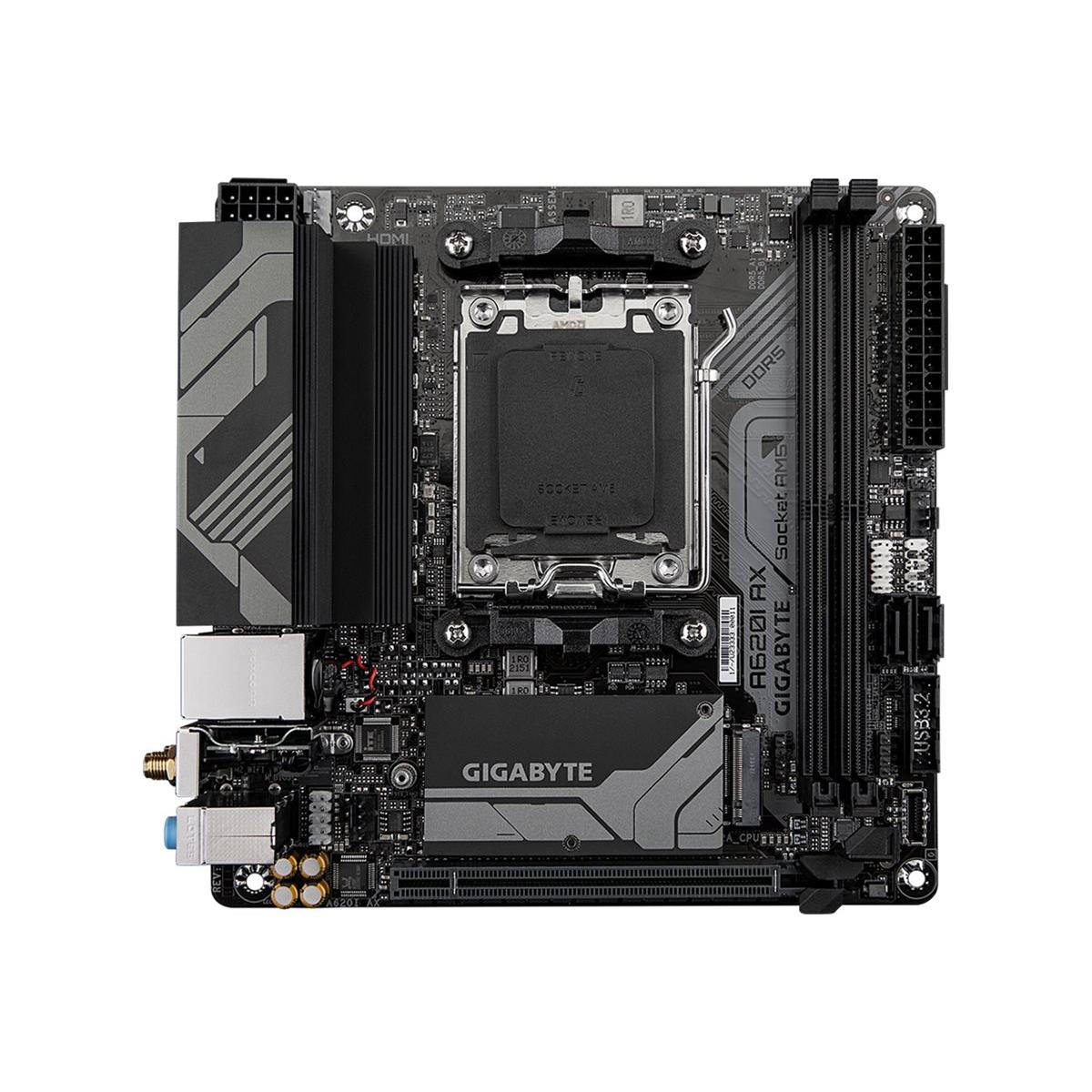 Gigabyte | A620I AX 1.0 | Familia de procesadores AMD | Zócalo de procesador AM5 | Memoria DDR5 DIMM | Interfaces de disco duro compatibles: SATA, M.2 | Número de conectores SATA: 2