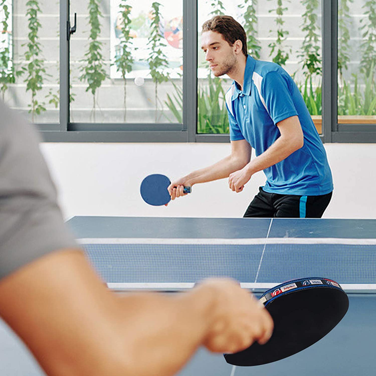  Red de ping pong, juega en cualquier lugar, red de tenis de mesa  retráctil para cualquier mesa, red de ping pong portátil ajustable para  cualquier mesa, soporte de viaje para deportes