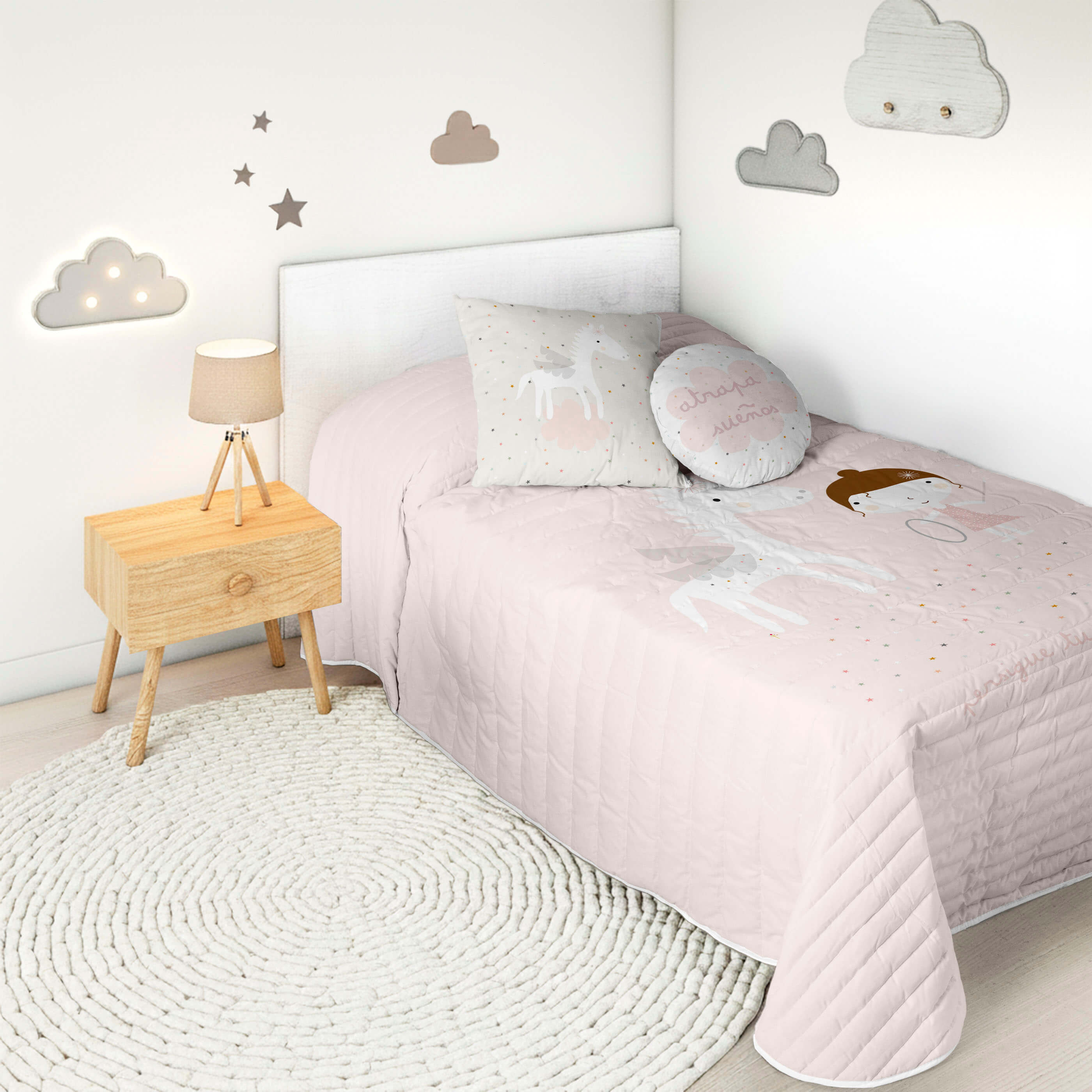 HACIENDO EL INDIO - Colcha Bouti Infantil Estampada 100% Algodón - Relleno 70 gramos -  Cubrecama Ligero Acolchado - Ideal para Primavera y Verano - Disponible para Cama 90/105 cm - Fabricada en España