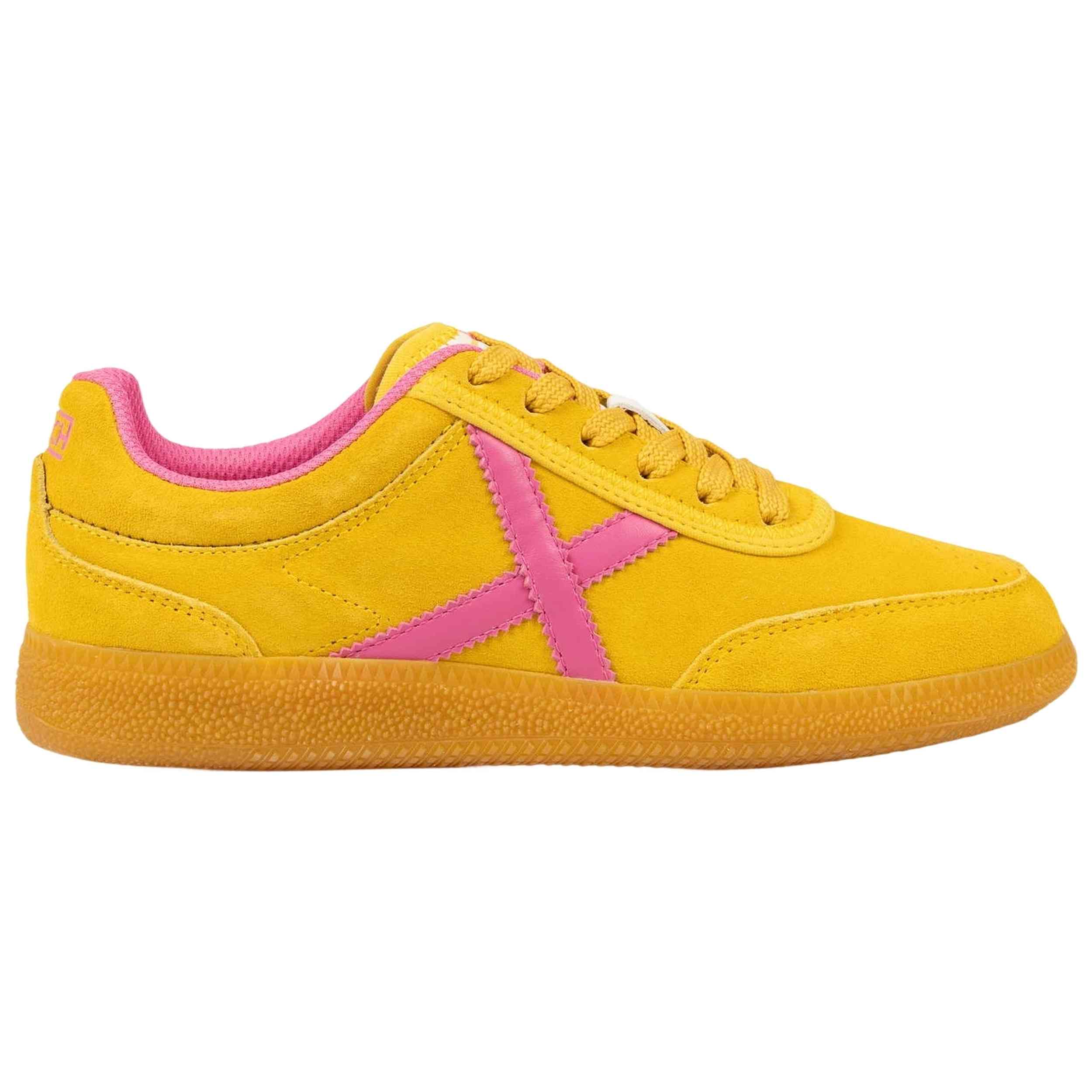 Calzado Munich modelo Rumba Wmn 23 en color Amarillo