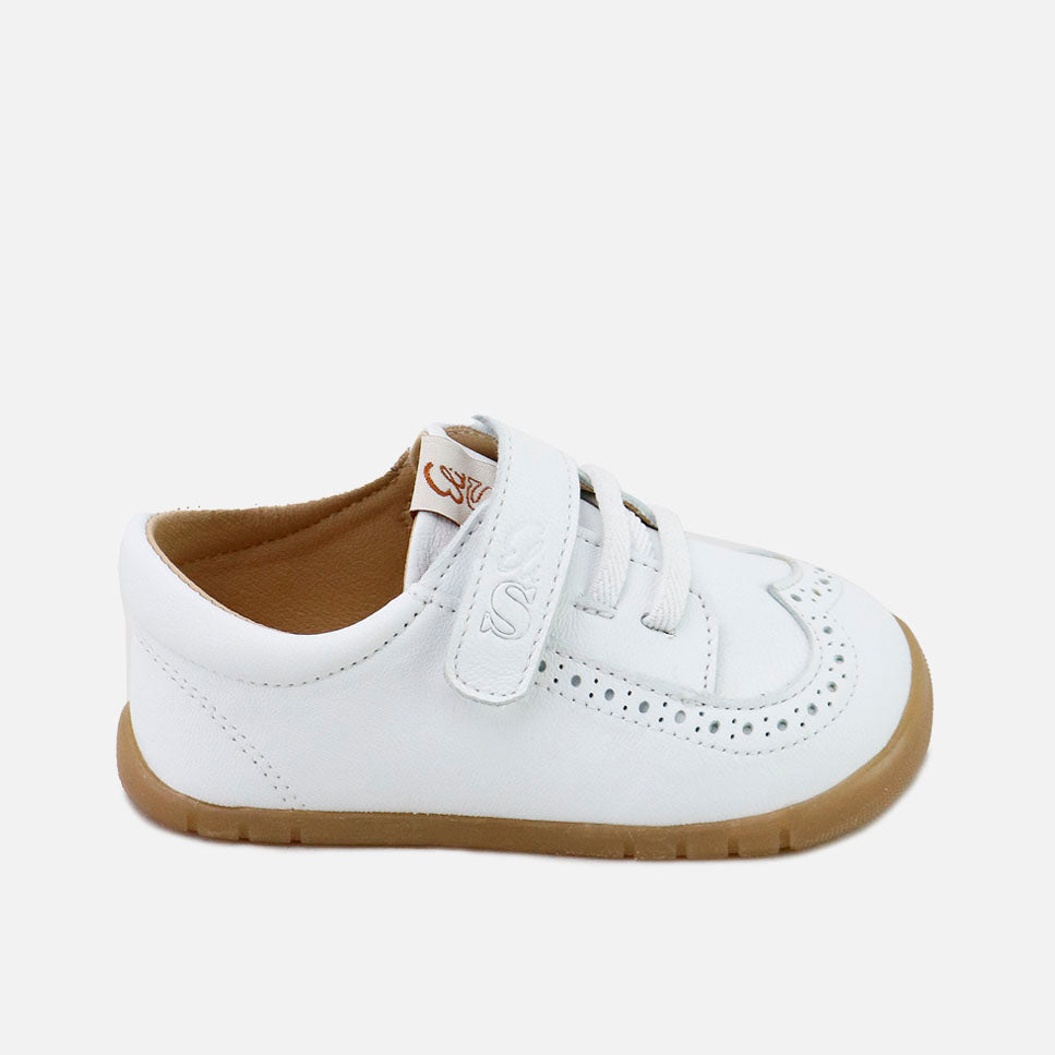 Deportivos blancos picados Elisoft | Eli 1957