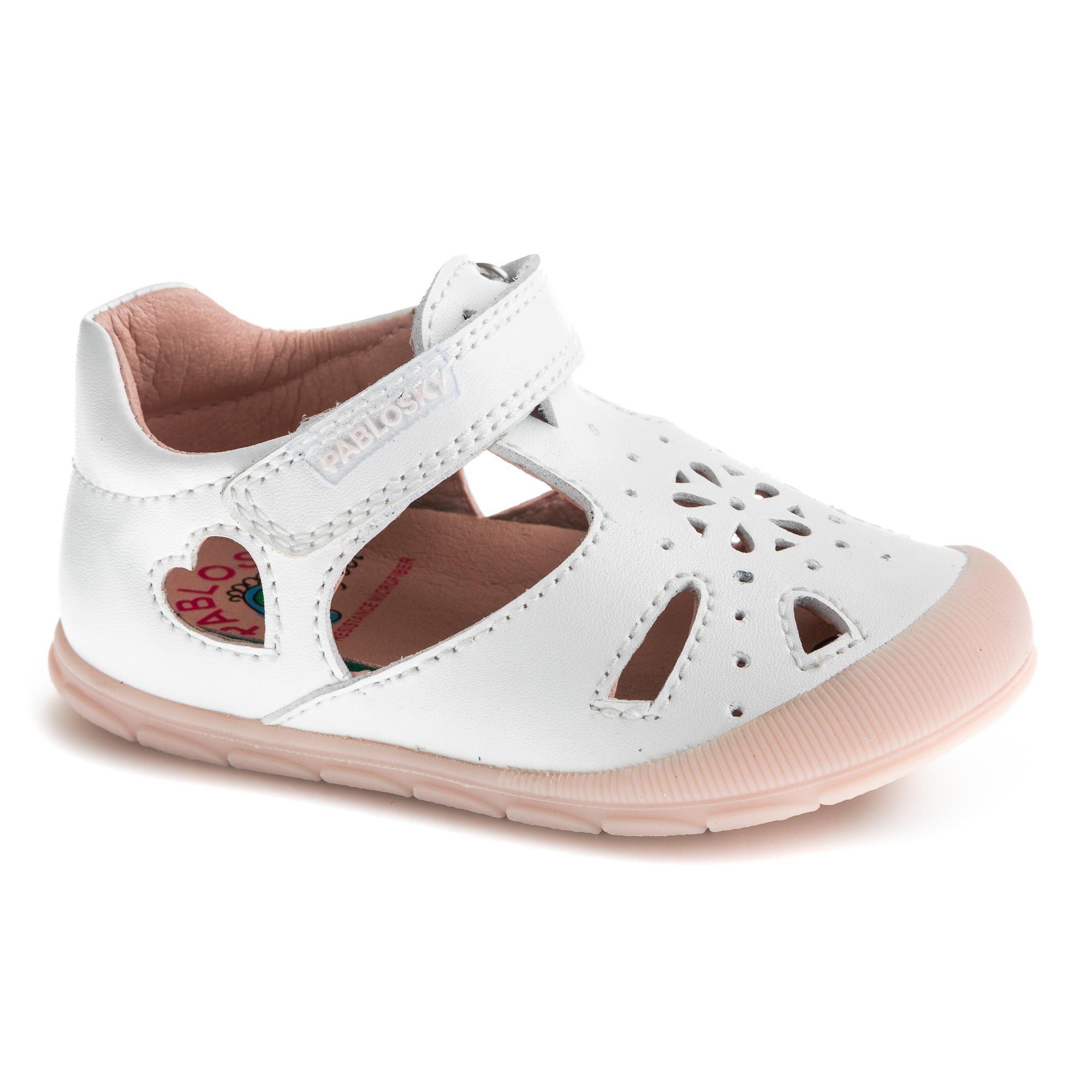Sandalias cerradas blancas Pablosky Barefoot 065805 velcro, respetuosas, flexibles, puntera reforzada