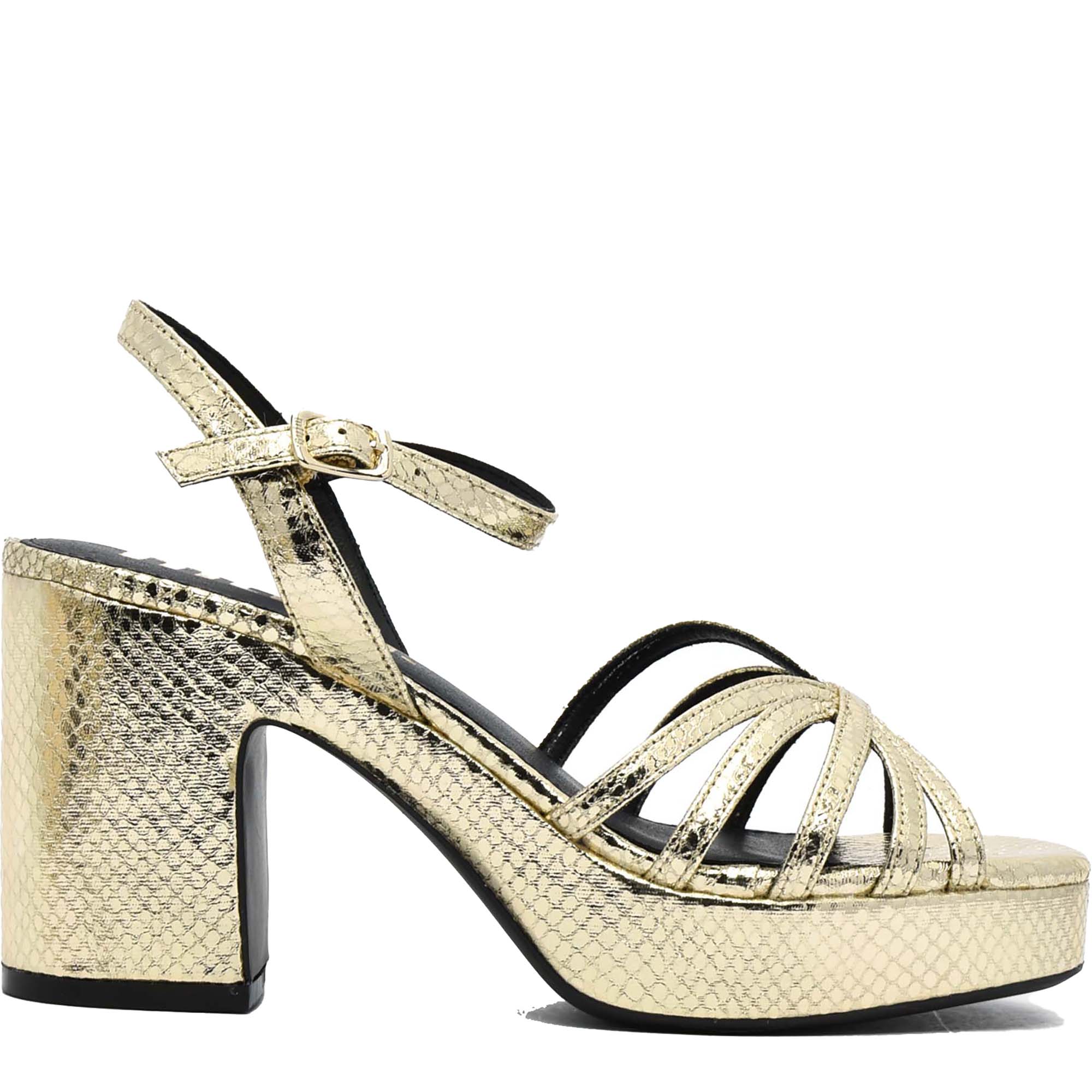Mustang mod. 56646 Sandalia para mujer en similpiel