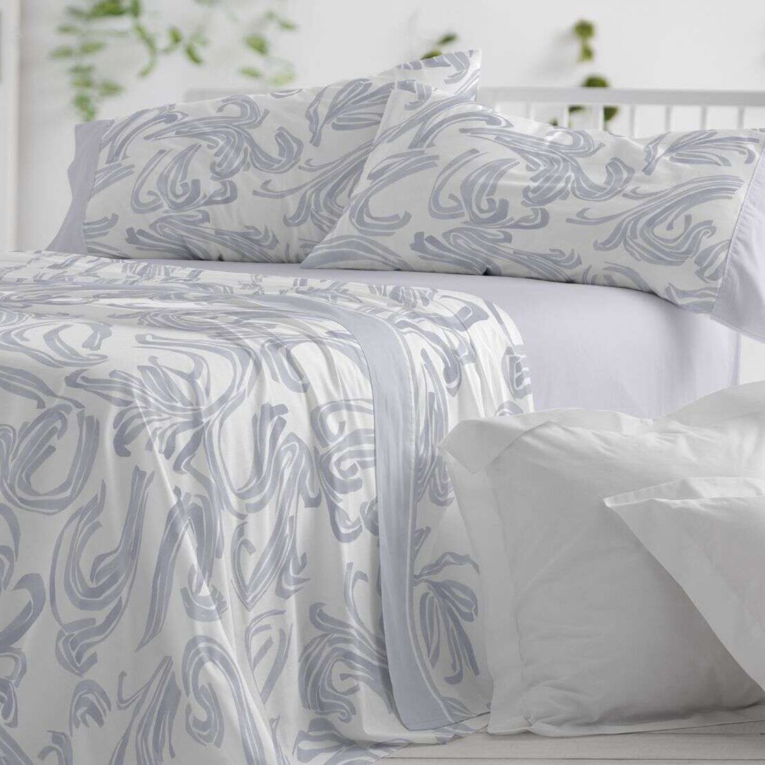 Juego Sábanas BURRITO BLANCO 50% Algodón Diseño Geométrico Azul Grisáceo - Tacto Suave, Fácil Planchado, Alta Durabilidad - Cama 90-200cm