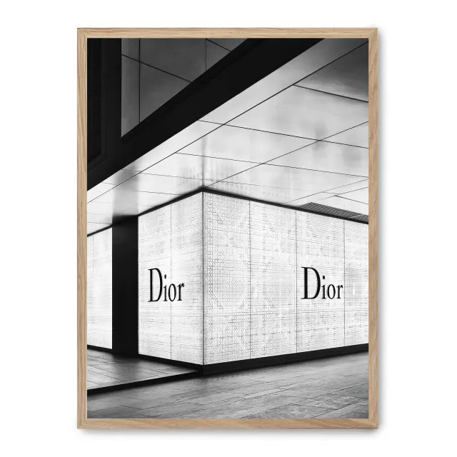 Cuadro dior iii 30x40cm, Póster impreso en papel de primera calidad de 180gr, montado sobre marco de madera MDF acabado roble., Moda