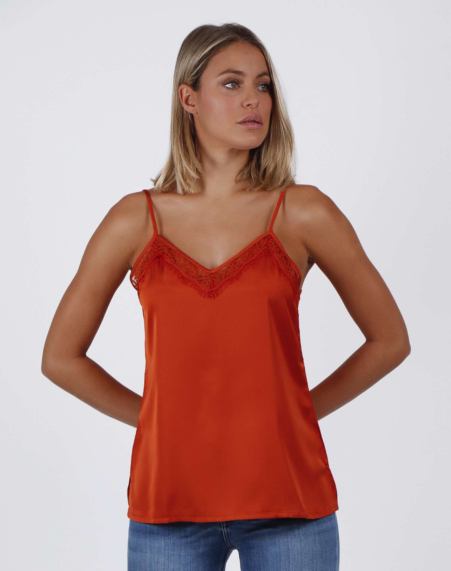 ADMAS Camiseta Tirante Puntilla Escote para Mujer