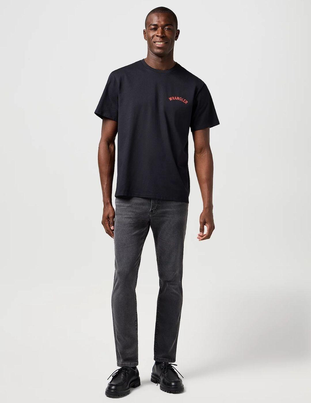 Pantalón Wrangler Whispered Wash Gris Hombre