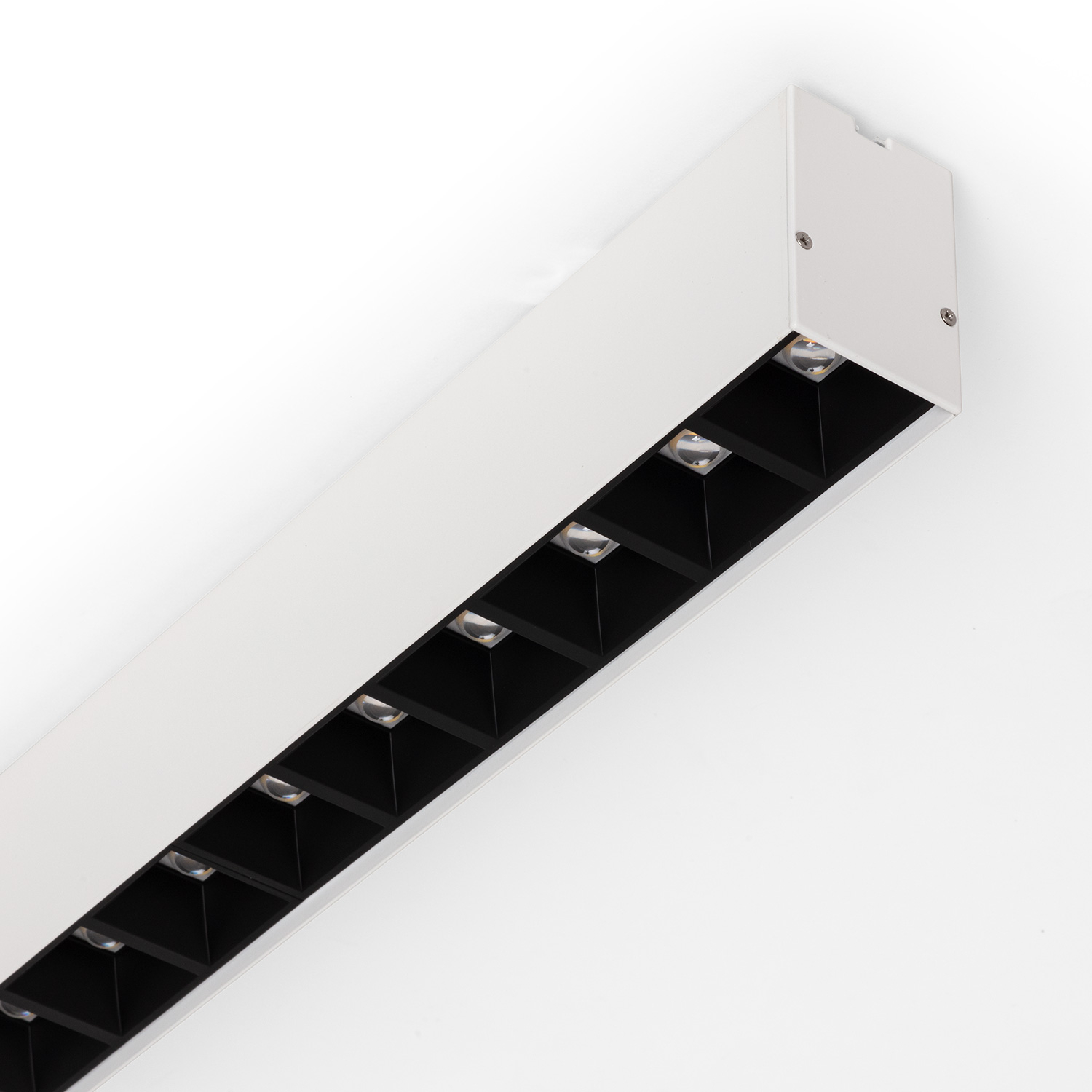 Ledkia Barra Lineal LED Colgante 40W 1200mm (UGR19) Utah 4000K Blanco Neutro