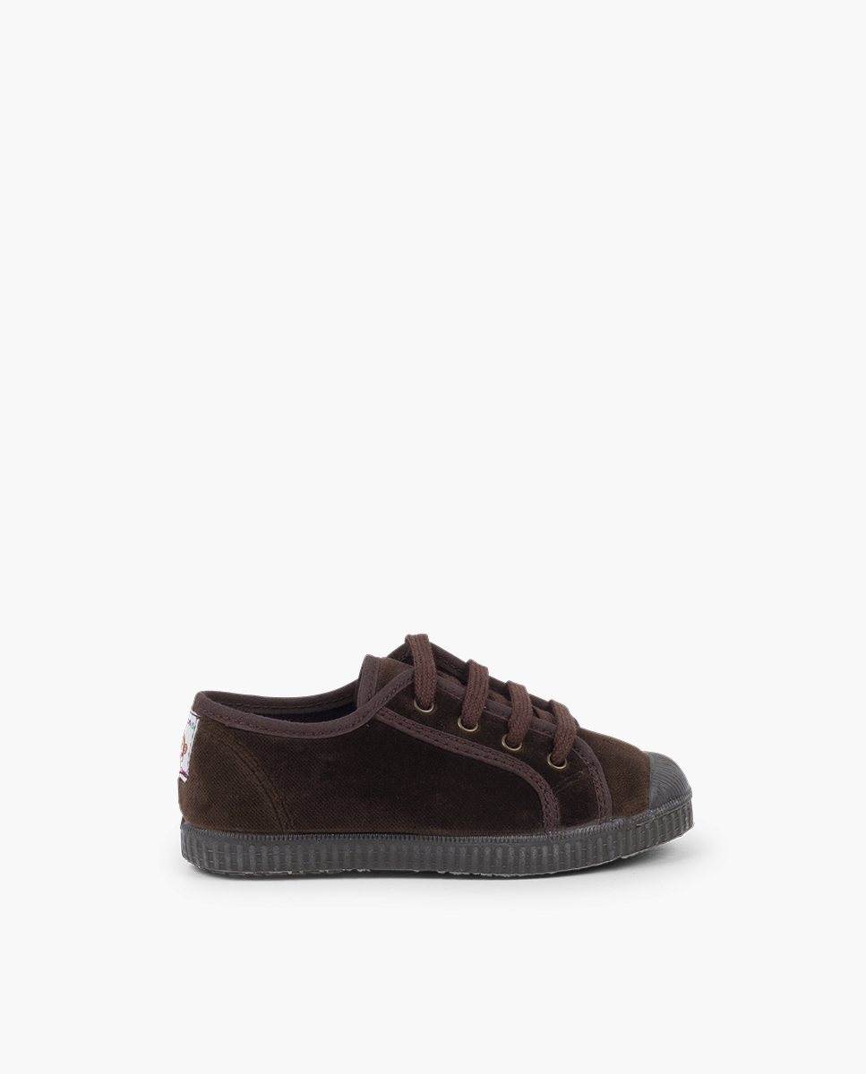 Pisamonas Zapatilla Terciopelo Con Cordones