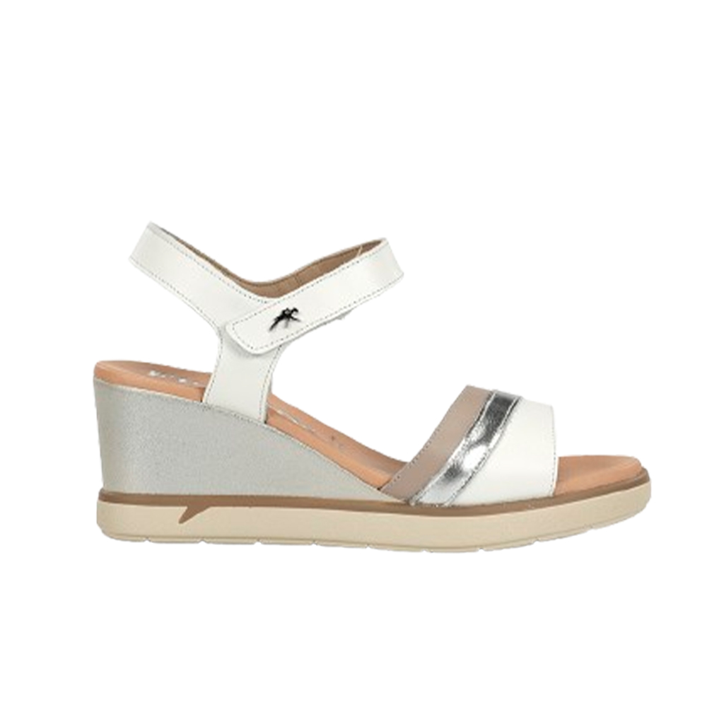 Sandalias Fluchos modelo F2390 en color Blanco