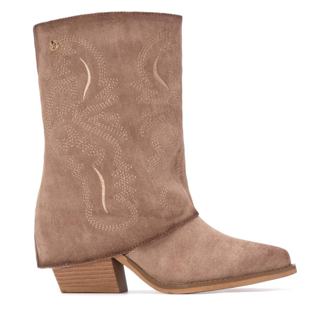 Xti - Botas Camperas Mujer - Calzado Cómodo y Versátil - Moda casual - Modelo  14447001 - Resistente