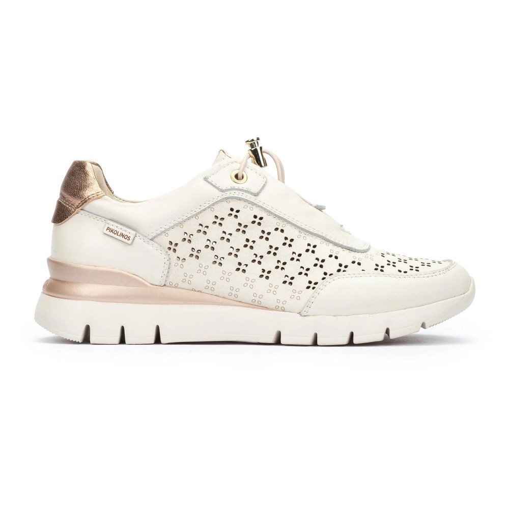 Zapatillas Pikolinos modelo Cantabria W4R-6707C1 en color Blanco