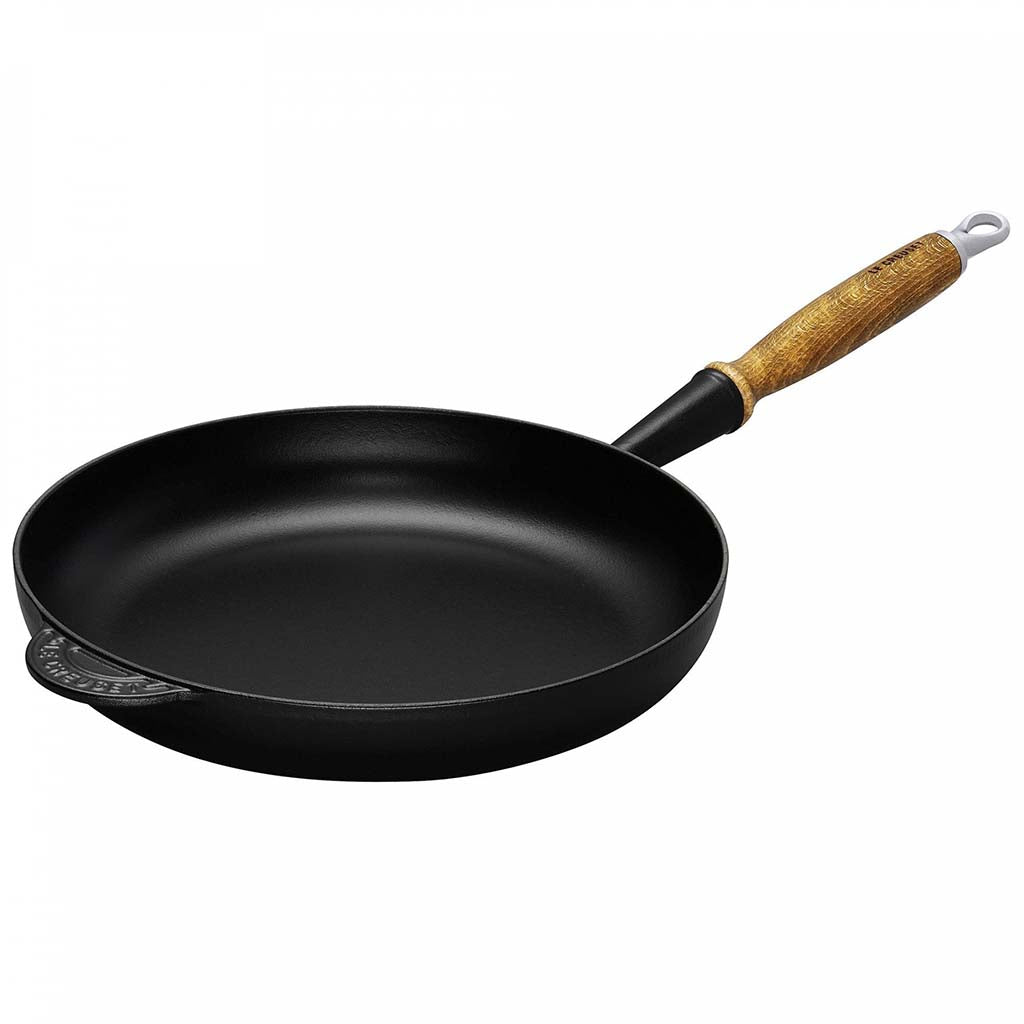 Sartén de Hierro Fundido Le Creuset con Mango de Madera, Revestimiento Vitrificado Negro, Apta para Todo Tipo de Fuegos incluida Inducción