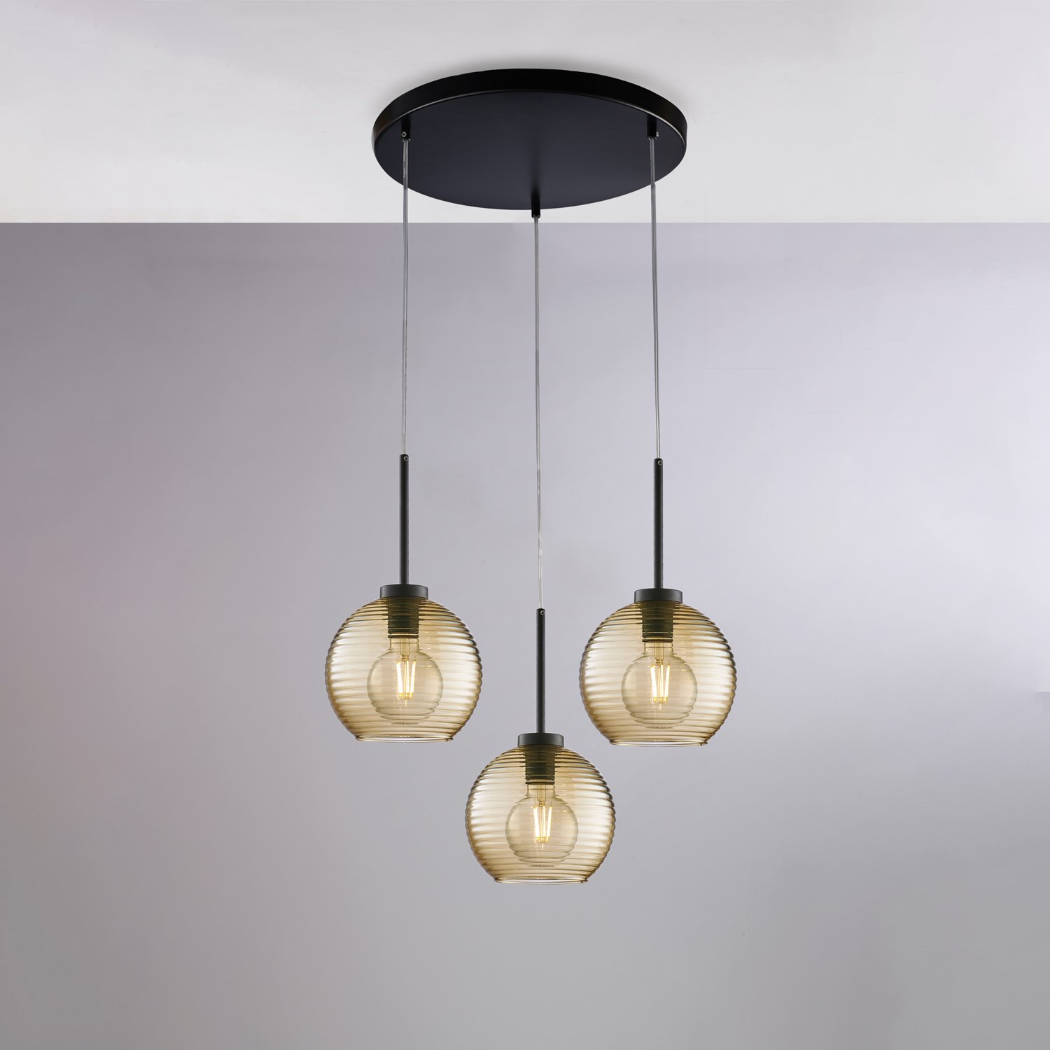 Suspensión moderna Ankara 3 luces de hierro negro ámbar vidrio soplado