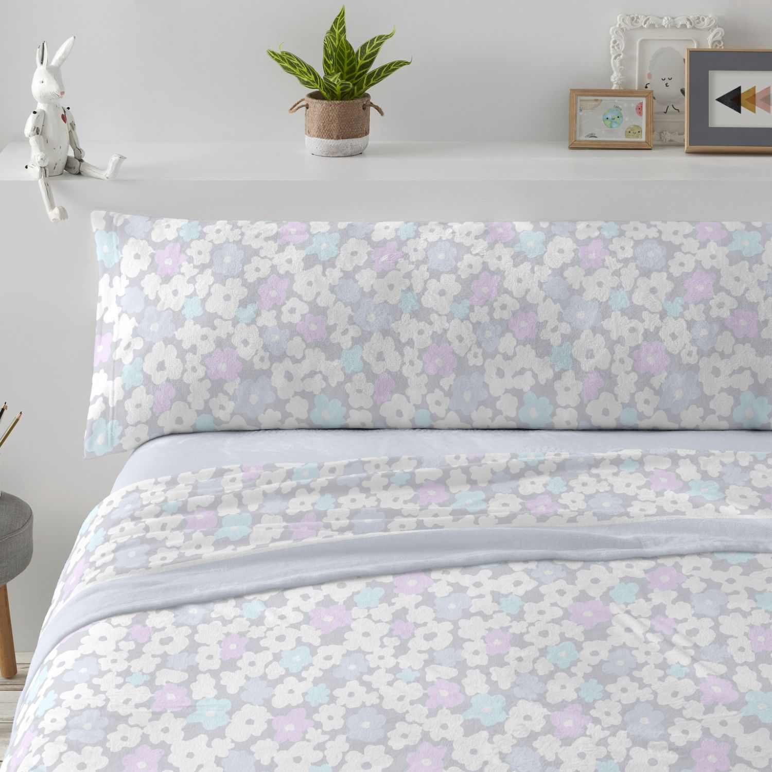 Juego de Sábanas Coralina BURRITO BLANCO - Suave y Cálido para Invierno | Diseño Floral en Azul | 5 Medidas Disponibles