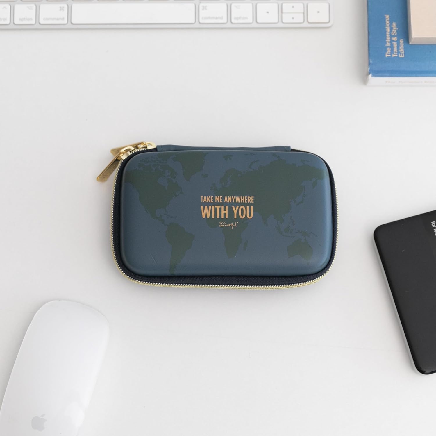 WONDEE - MR WONDERFUL Estuche con Diseño de Mapamundi With You, Funda para Disco Duro 2.5", Funda Para Powerbank, Cables, Auriculares y Gadgets Tecnológicos en General - Mr Wonderful Regalos