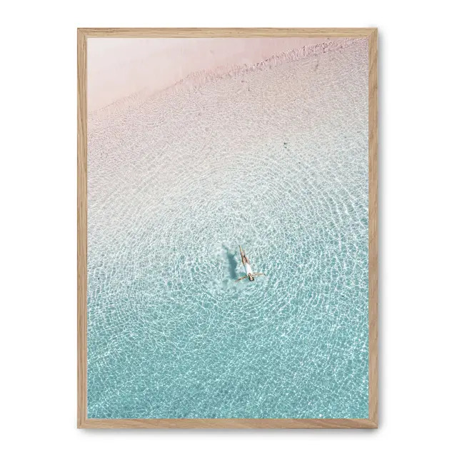 Cuadro floating woman i 30x40cm, Póster impreso en papel de primera calidad de 180gr, montado sobre marco de madera MDF acabado roble., Naturaleza - Playa