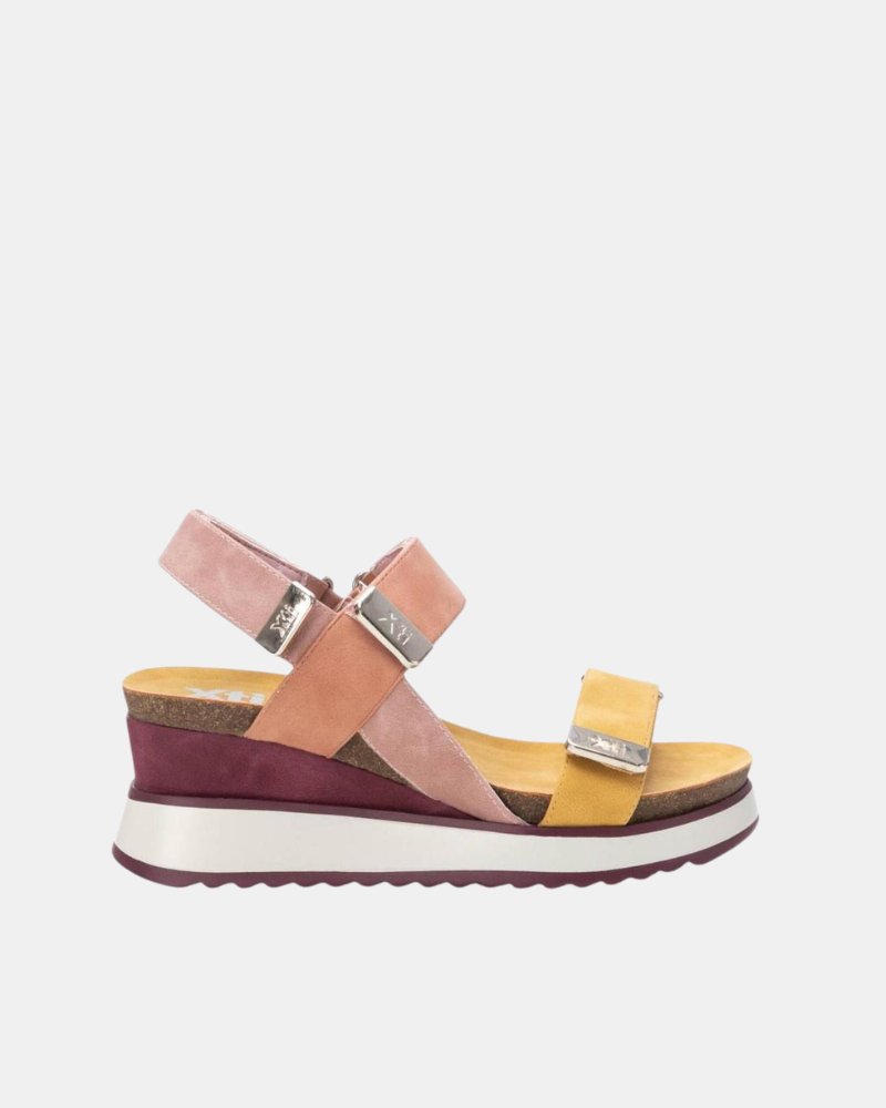 XTI 142822 Sandalias Mujer Morado