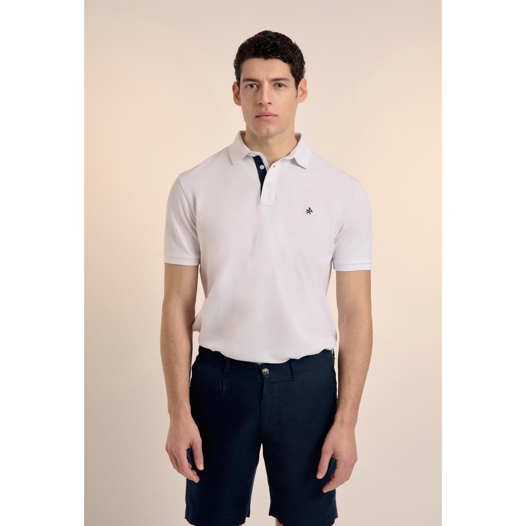 Polo Valecuatro clásico contraste blanco