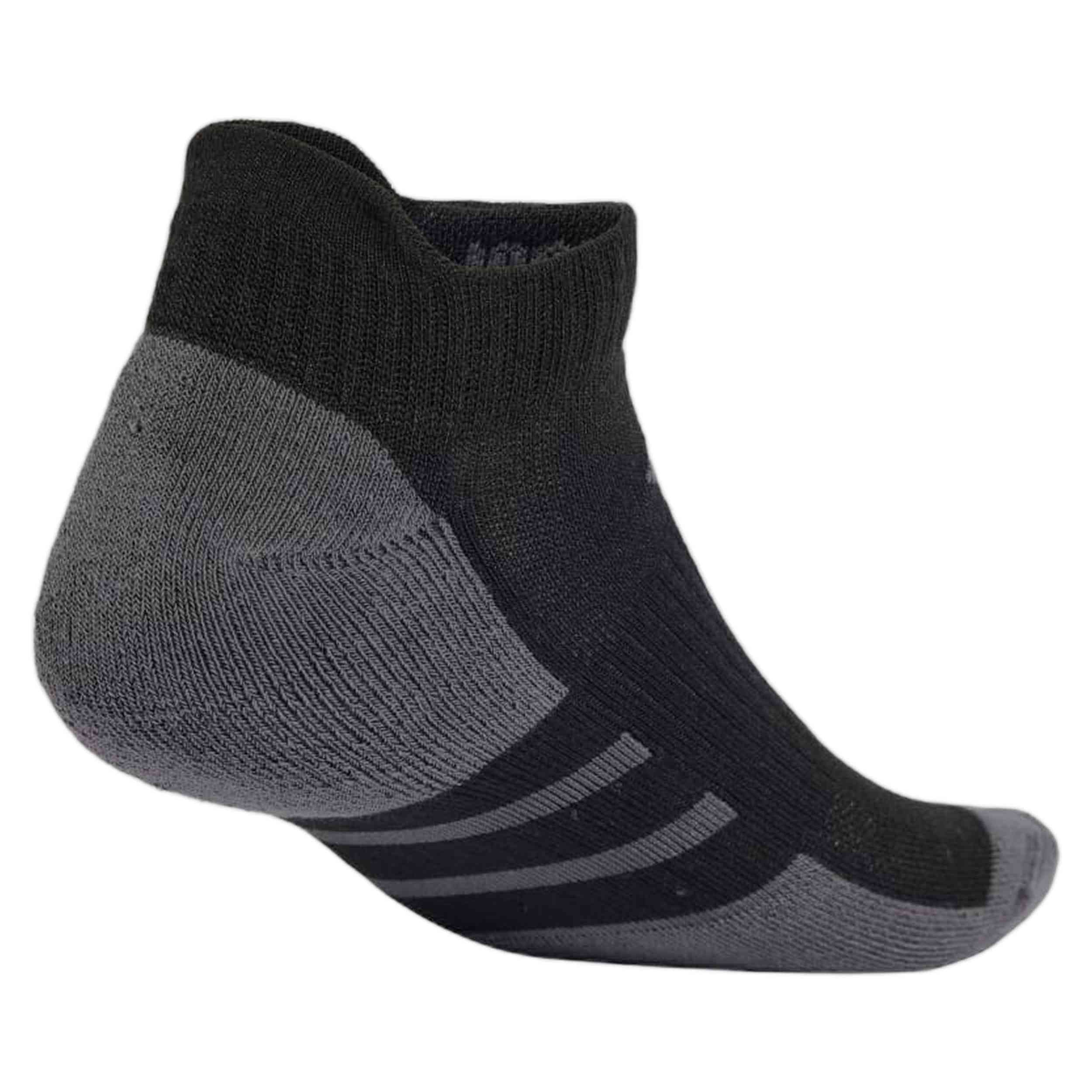 Textil Adidas modelo Ess Cc Low 3P en color Negro