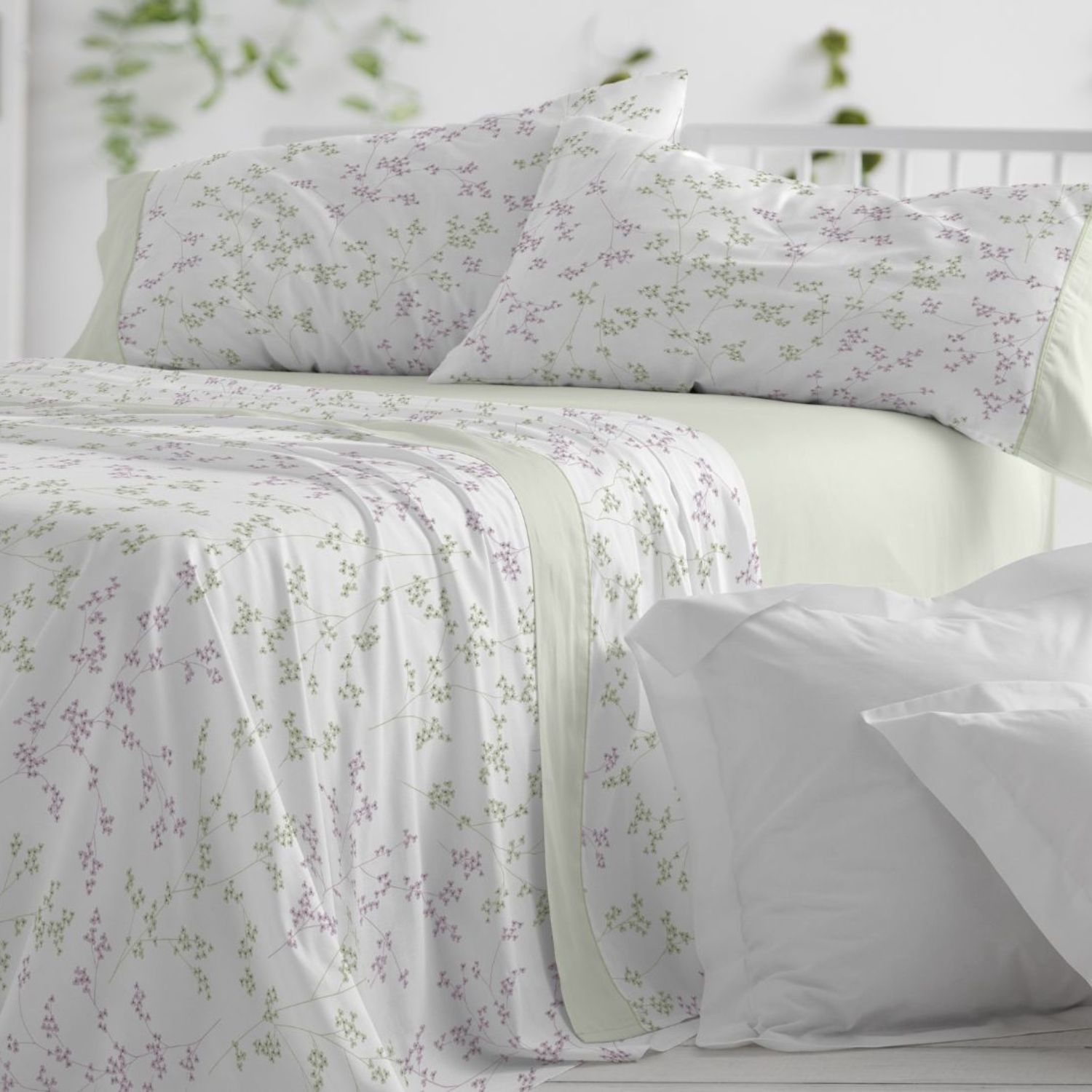 Juego Sábanas BURRITO BLANCO 50% Algodón Diseño Floral Lavanda - Tacto Suave, Fácil Planchado, Alta Durabilidad - Cama 90-200cm