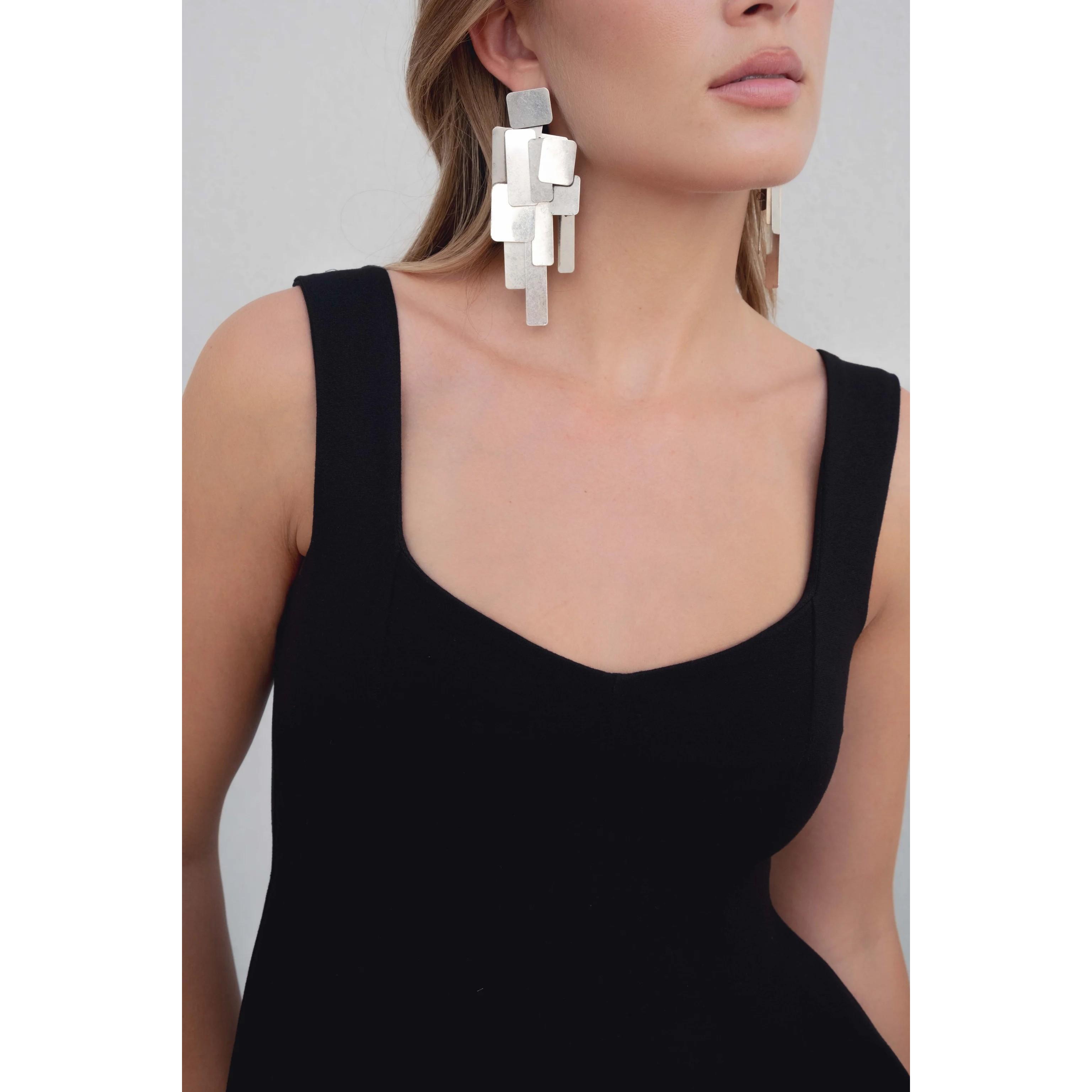 Emarola & Co - Top peplum 'emarola' de punto elástico 68% viscosa, 27% poliamida y 5% elastano para ocasiones informales y diarias, silueta femenina y contorneadora con vuelo sutil en cintura