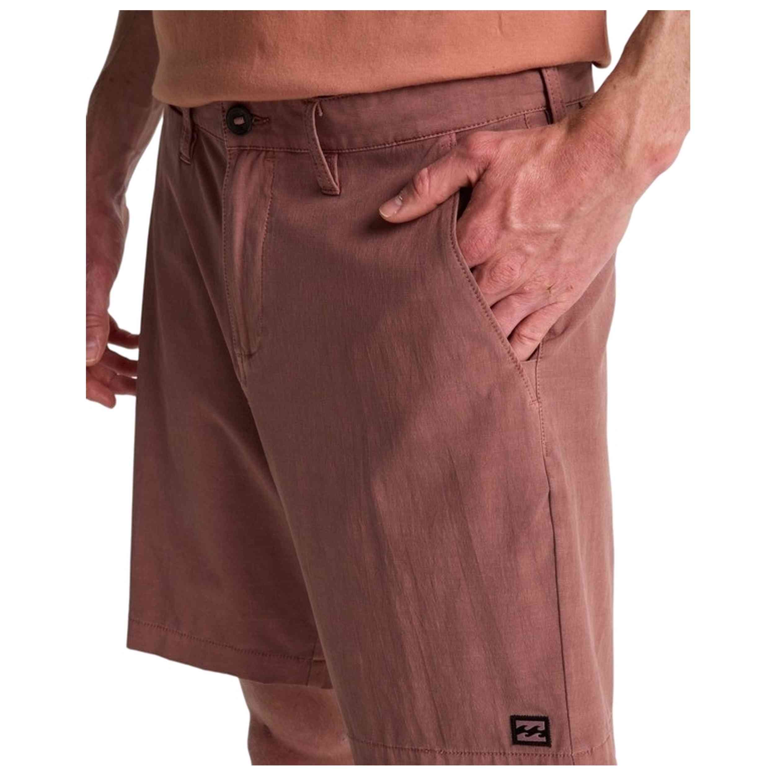 Pantalón Corto Billabong modelo Crossfire Pigm en color Rosa