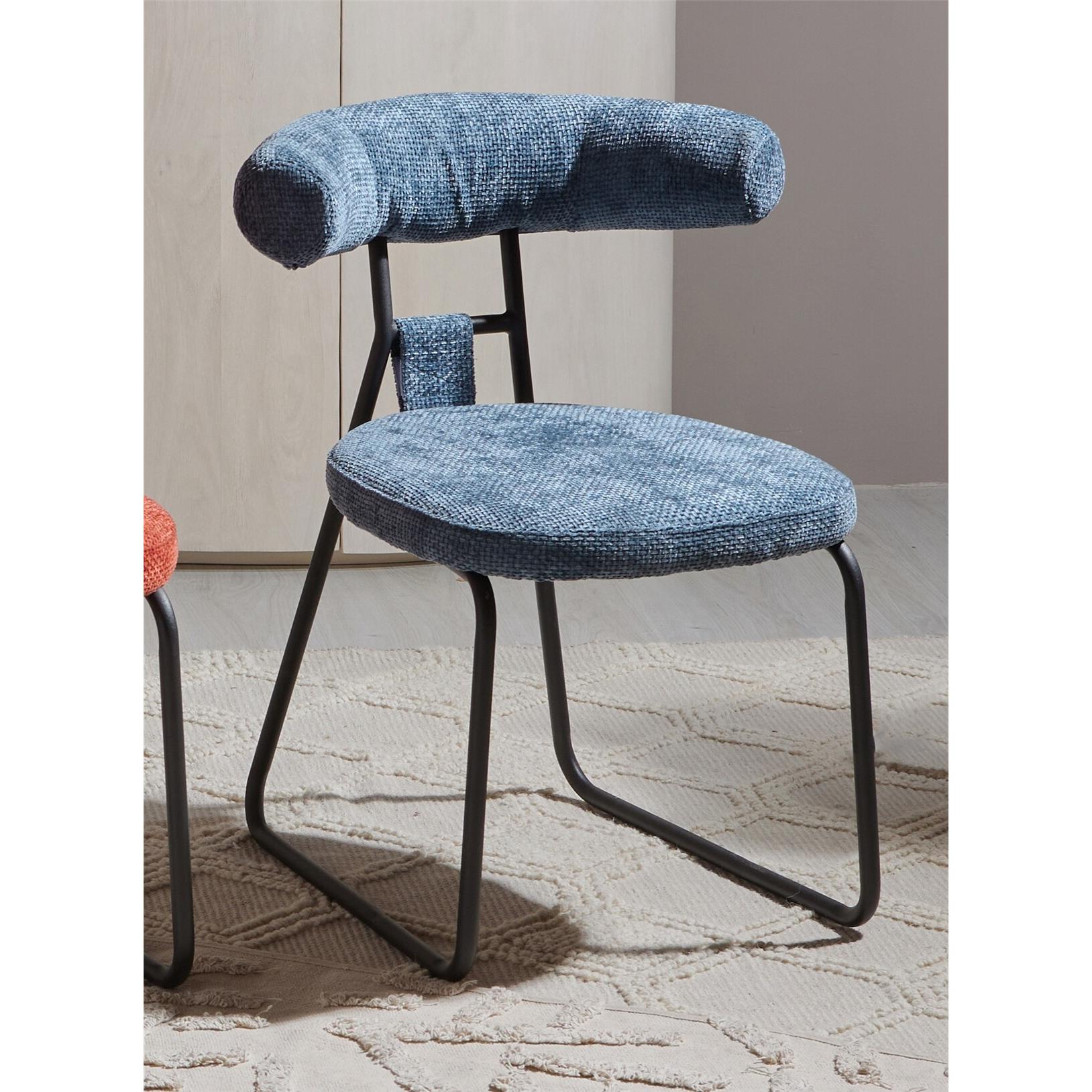 Silla kirk chenilla gruesa azul 58x58x76 cms. El mejor complemento para tu hogar.
