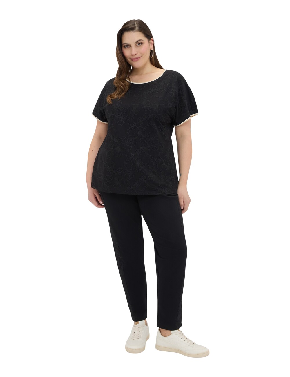 Fiorella Rubino - Camiseta con bordado floral