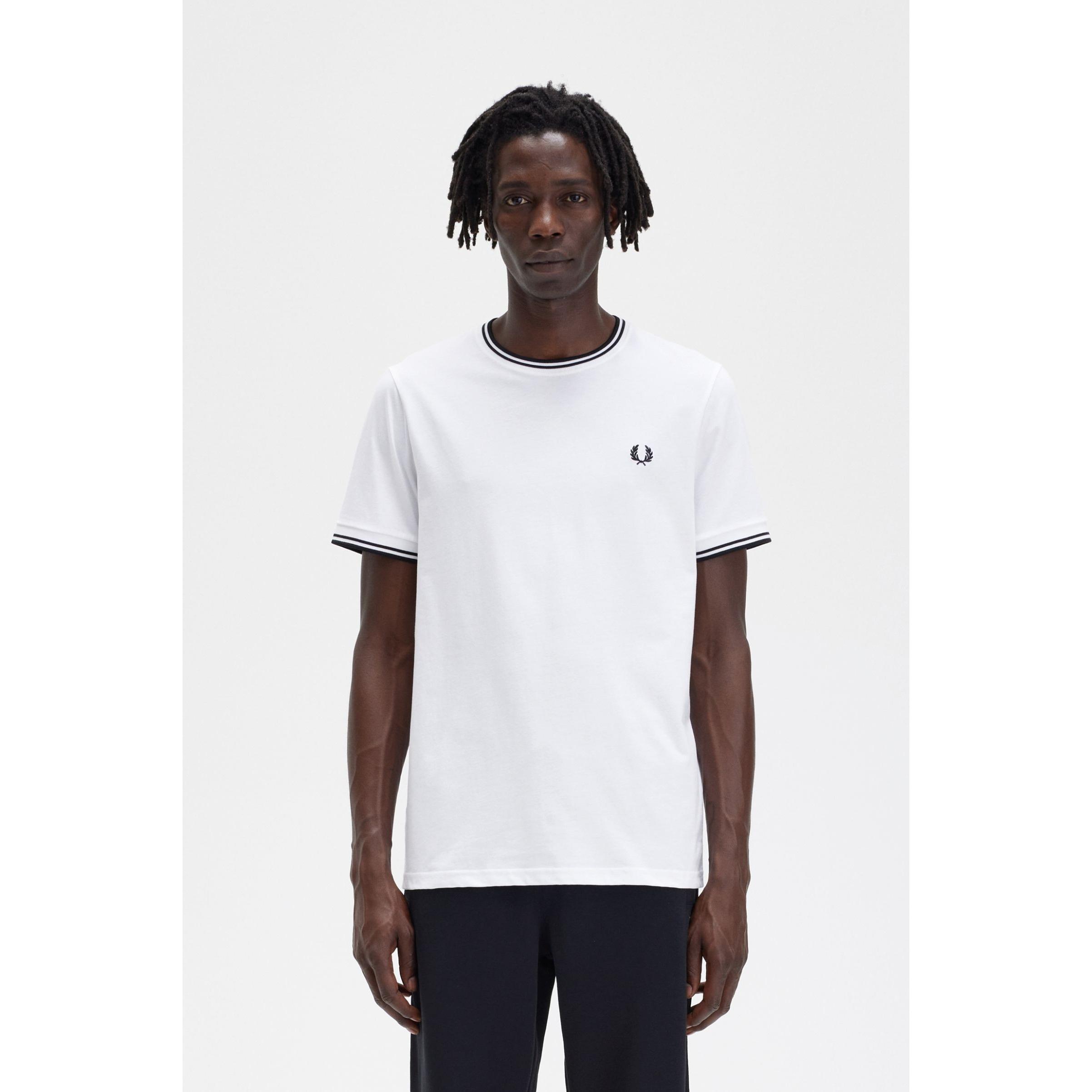 CAMISETA FRED PERRY M/C BLANCA VIVO CUELLO NEGRO